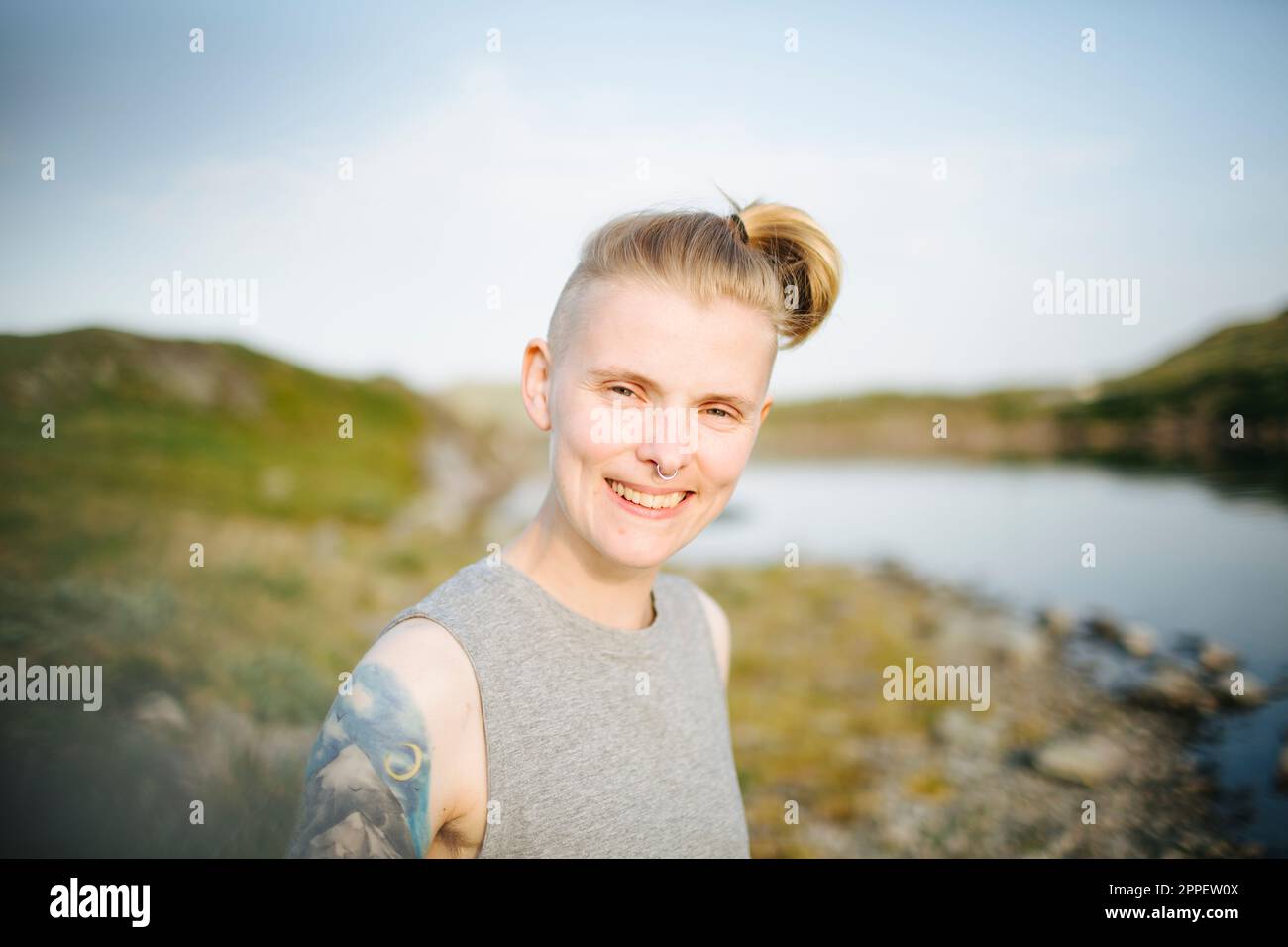 Smiling weekend hi-res stock photography and images - Alamy