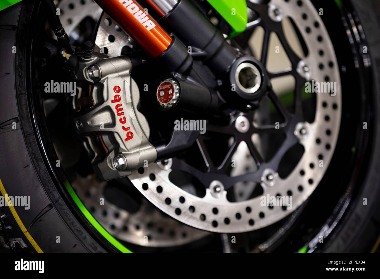Zx10r brembo cheap calipers