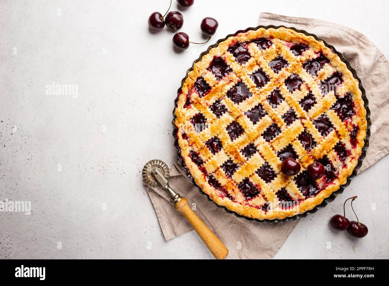 Homemade Cherry Pie Stock Photo - Alamy