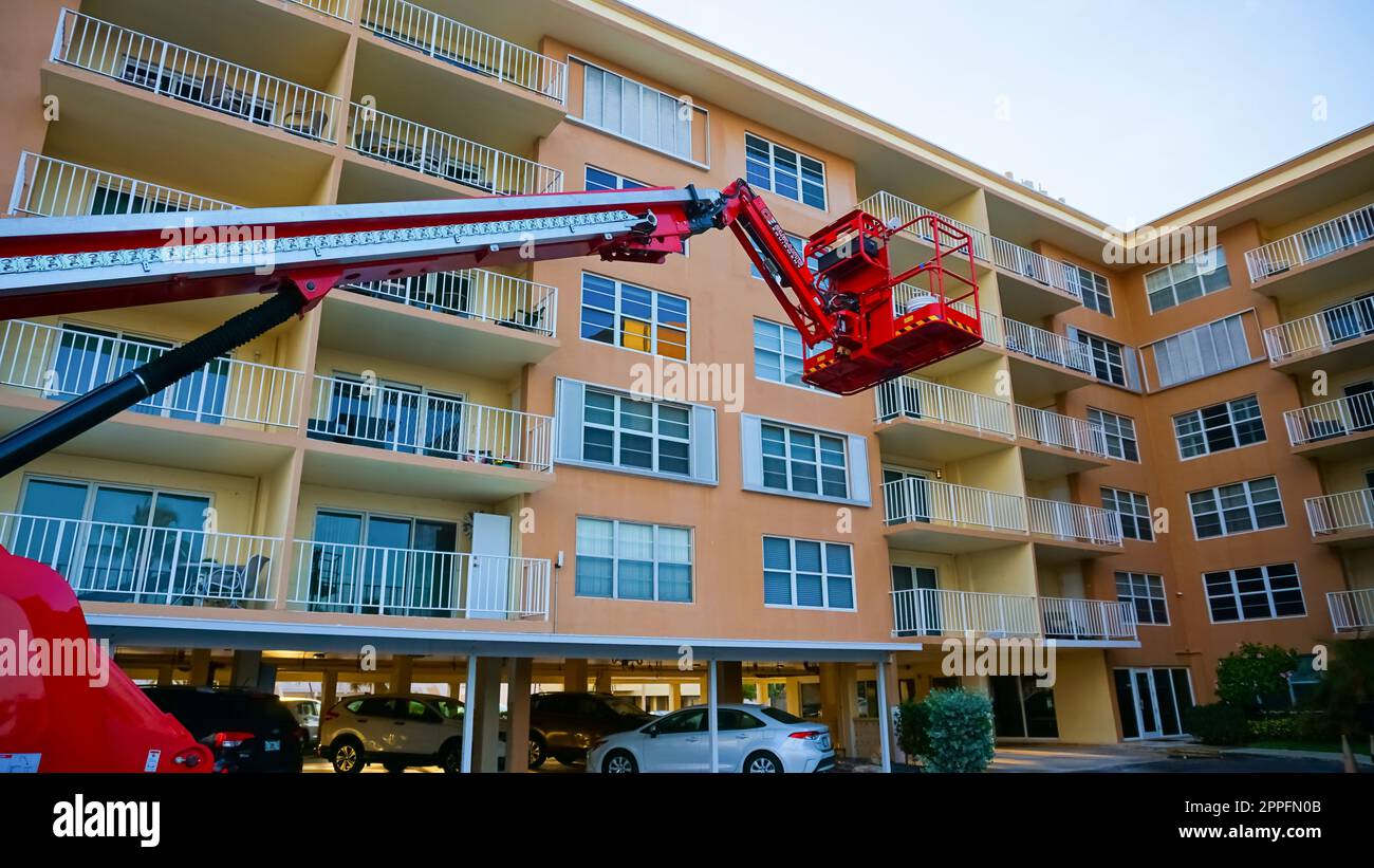 Bucket truck lift crane in Lauderdale by the Sea Stock Photo