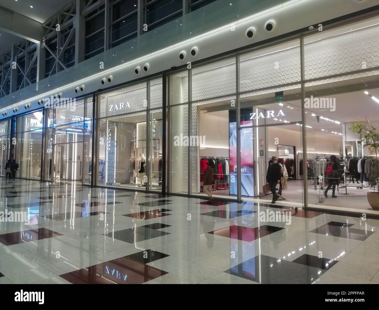 sierra nevada shopping centre, granada spain-december 22 2021: Zara chain shop of the inditex group of the Ortega family in the Sierra nevada shopping centre during the winter sales Stock Photo