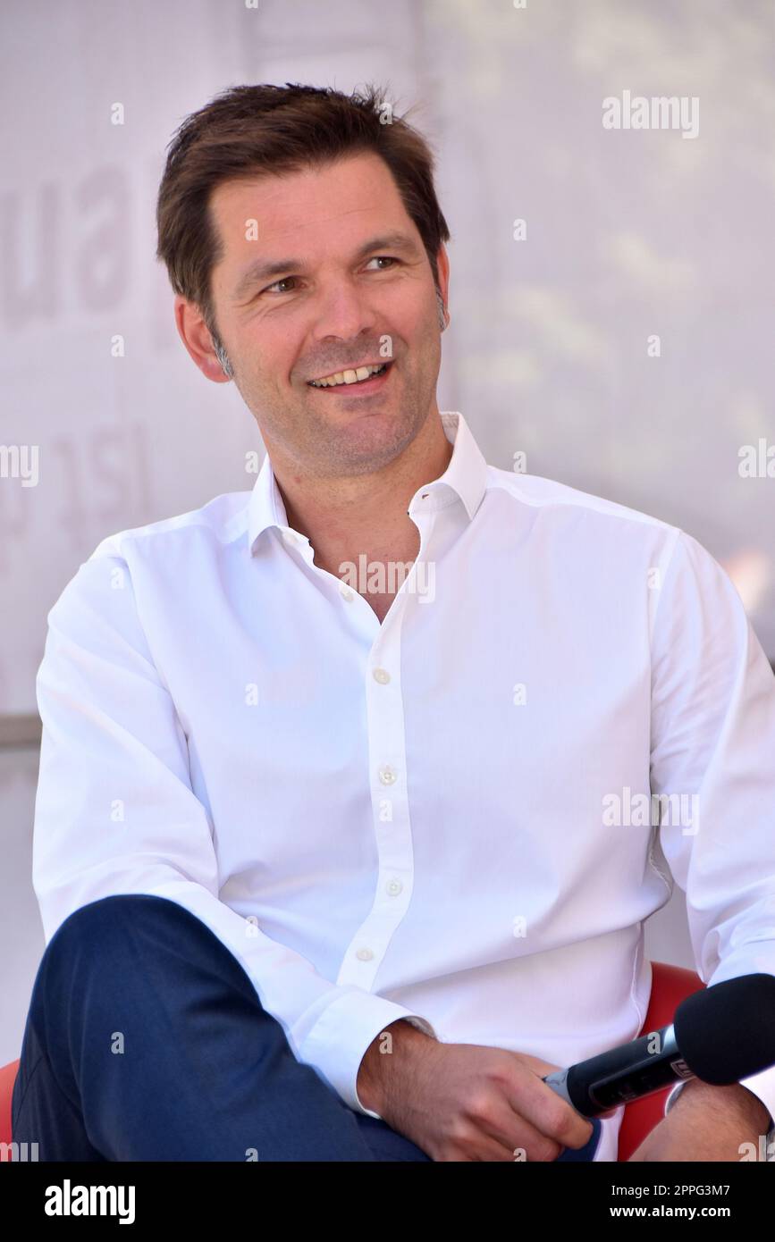 Picture of Steffen Krach
