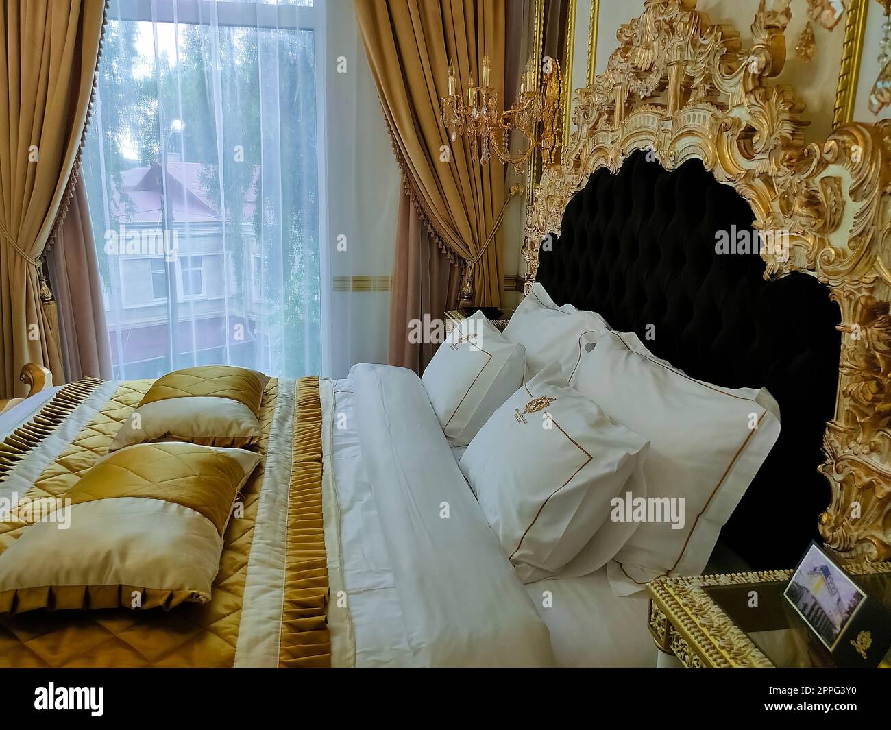 View of Luxury spa room hi-res stock photography and images - Alamy