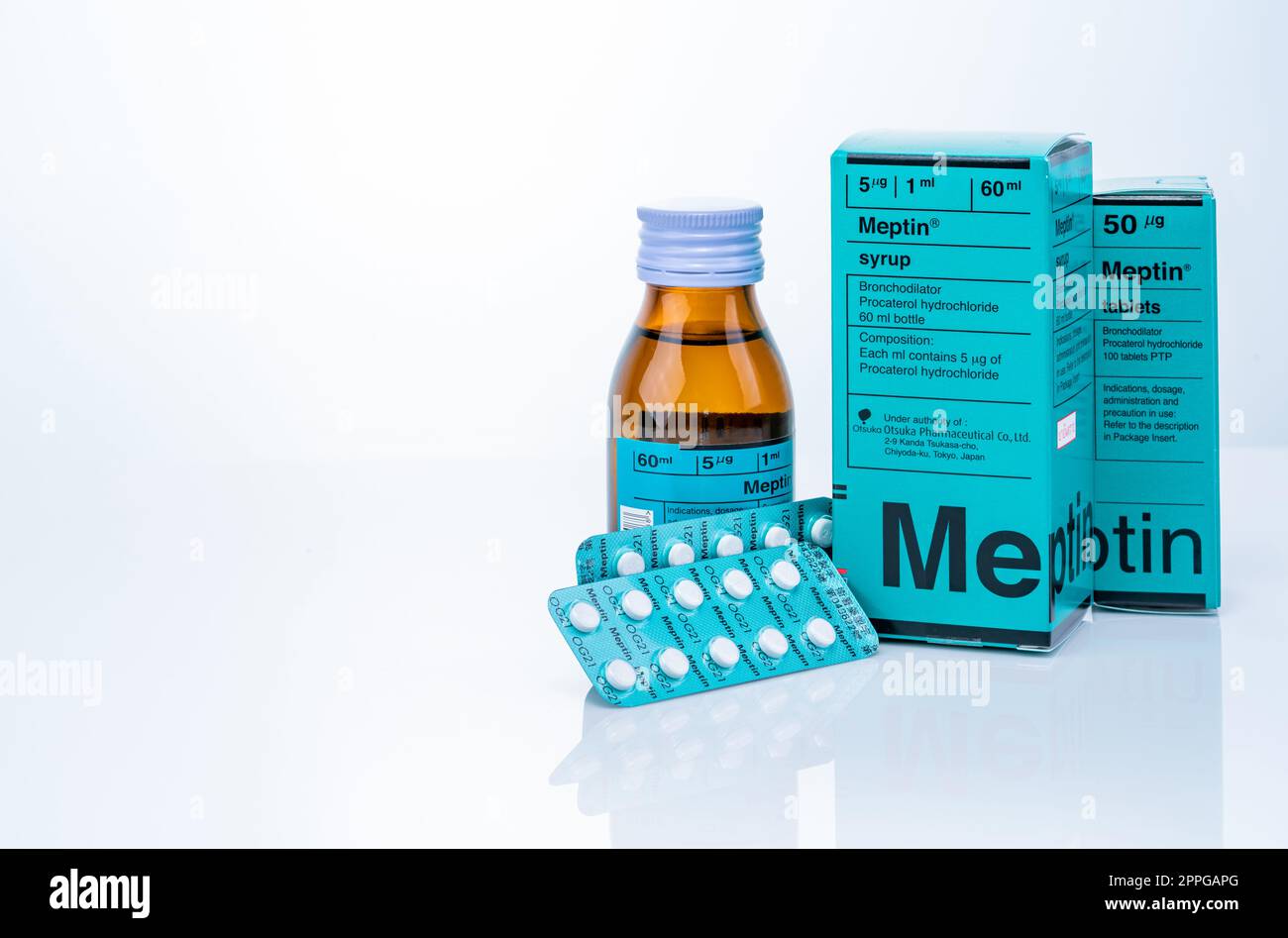 CHONBURI, THAILAND-SEPTEMBER 23, 2022 : Meptin syrup in bottle and Meptin tablets in blister pack with paper box packaging. Procaterol hydrochloride. Otsuka Pharmaceutical. Bronchodilator medicine. Stock Photo