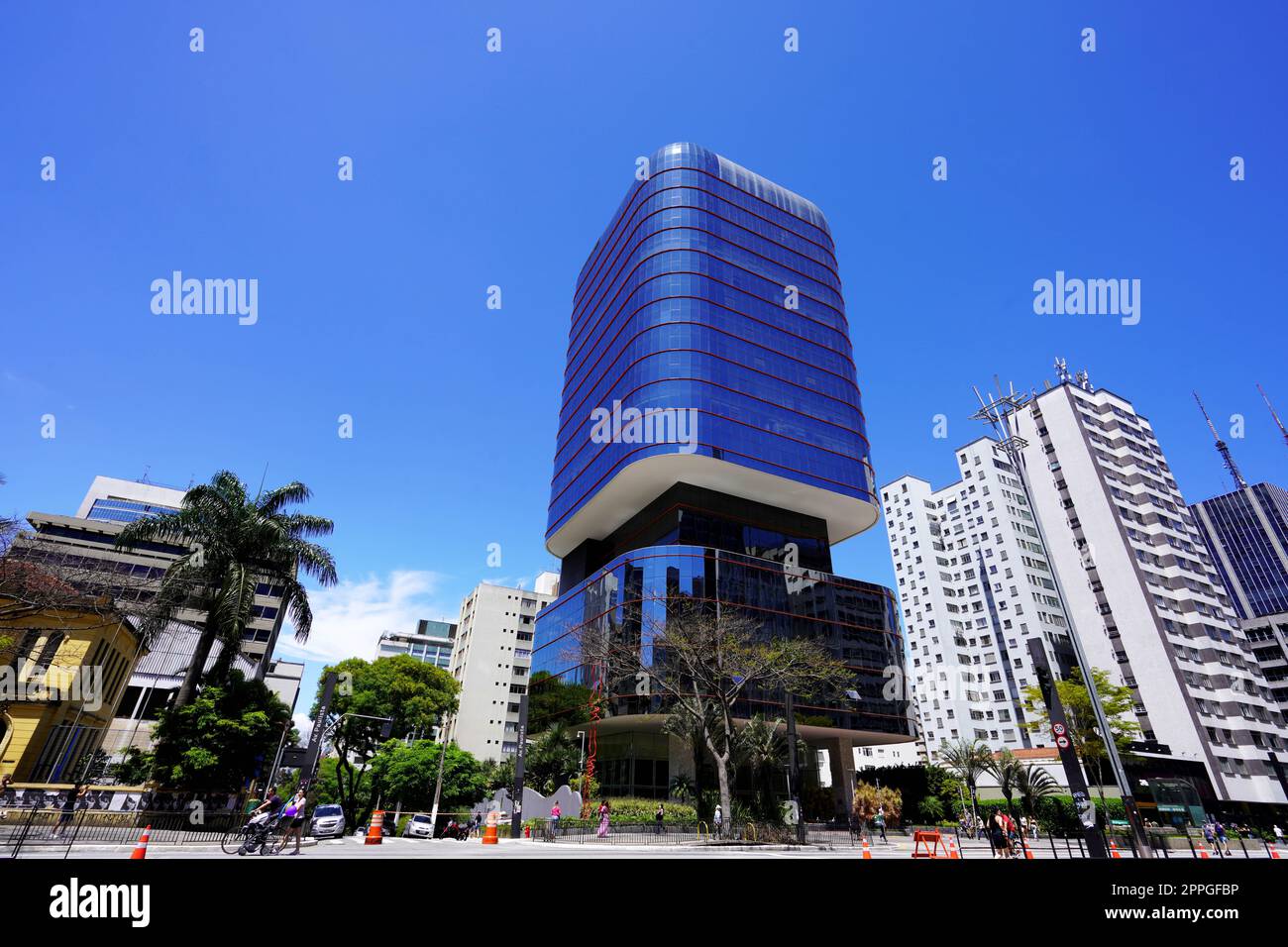 SAO PAULO, BRAZIL - NOVEMBER 27, 2022: Edificio Santa Catarina building, Paulista Avenue, Sao Paulo, Brazil Stock Photo