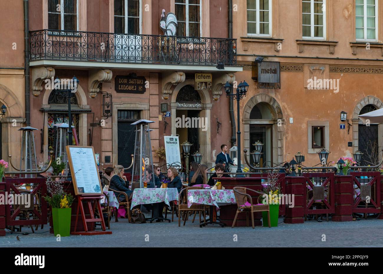 Warsaw Old Town Restaurants Stock Photo Alamy warsaw-old-town-restaurants-stock-photo-alamy