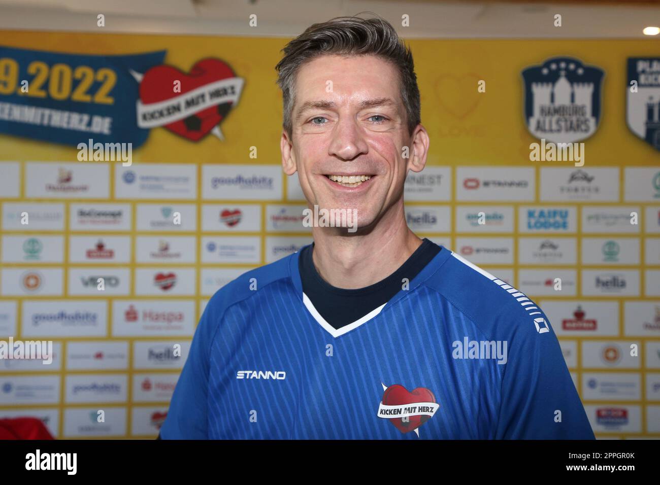 Steffen Hallaschka, Pressekonferenz Kicken mit Herz, Kaifu Lodge Hamburg, 23.08.2022 Stock Photo