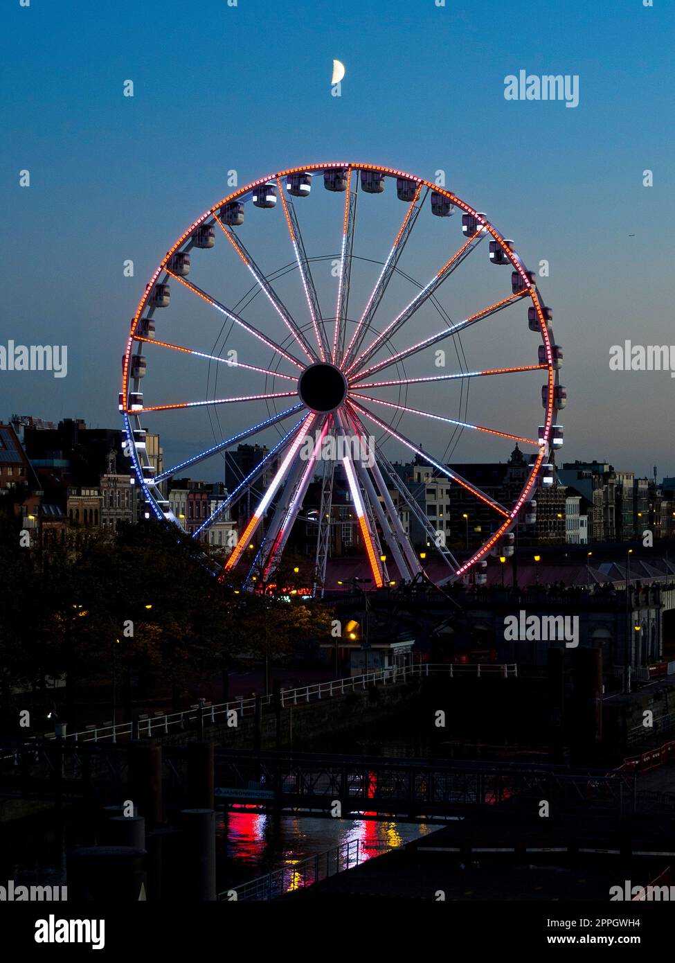 Belgium, Antwerp Giant Wheel / The View Cross Wheel at the Scheldt