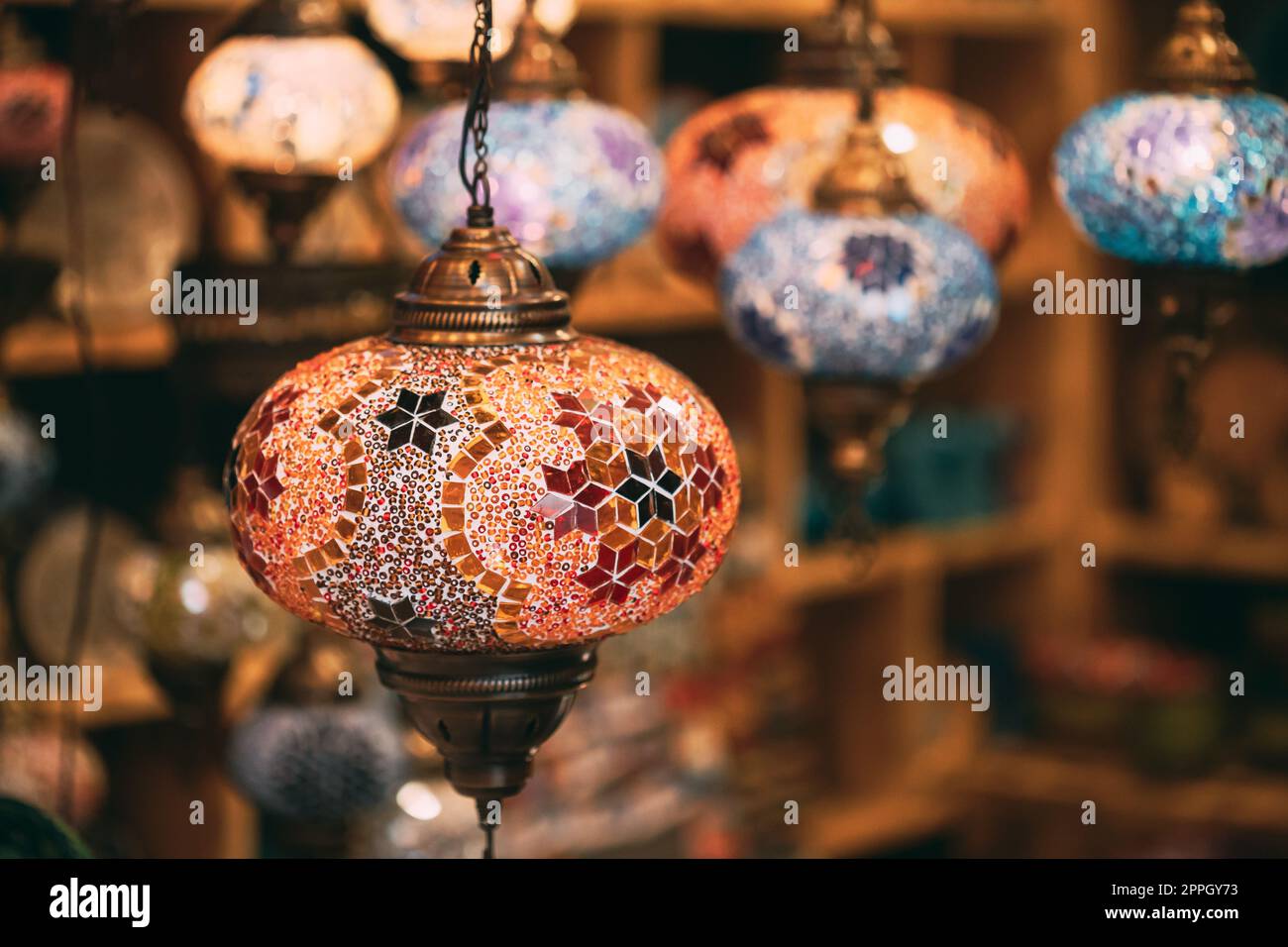 Turkey traditional lamps hi res stock photography and images Alamy