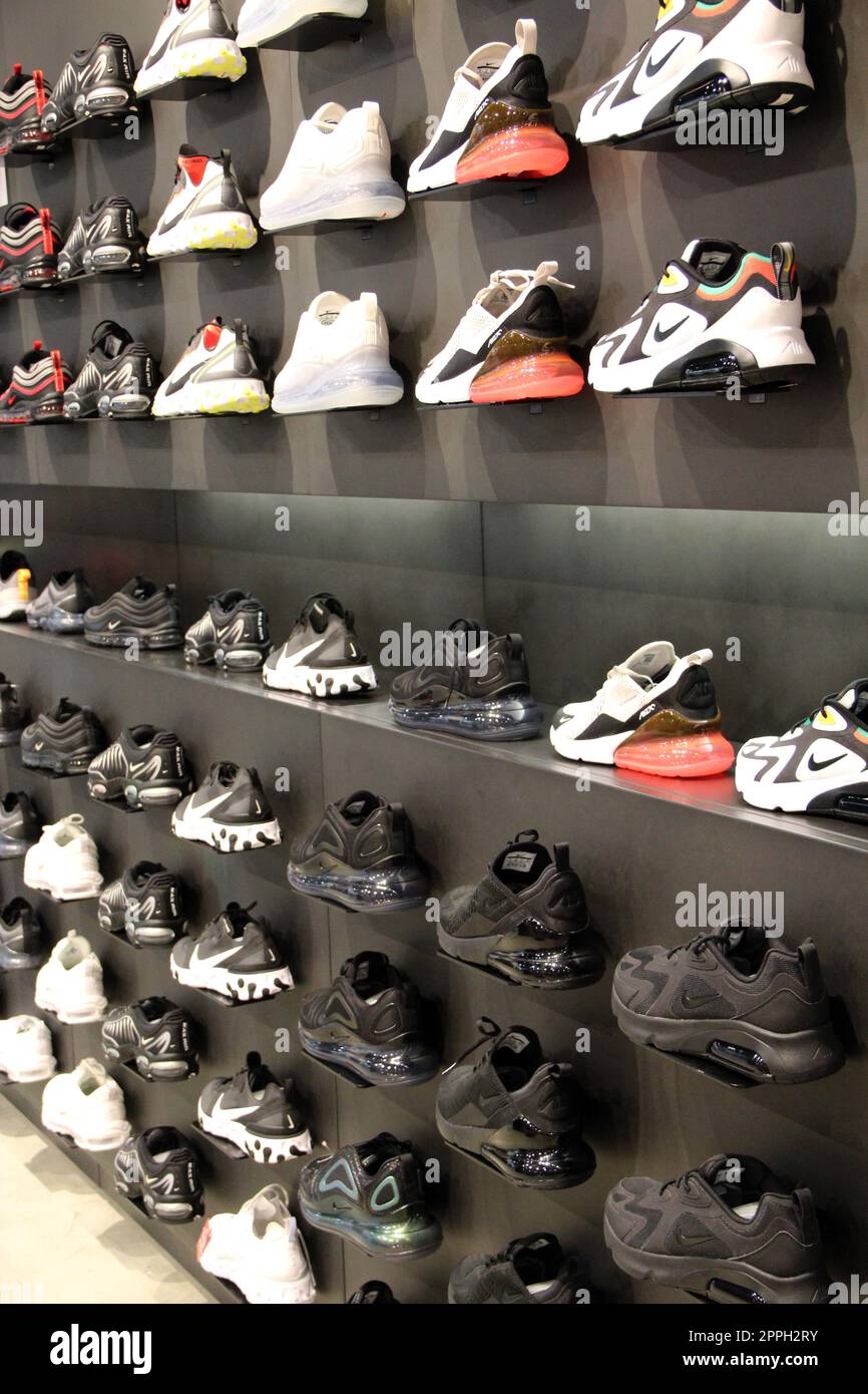 Sports shoe shop hi res stock photography and images Alamy