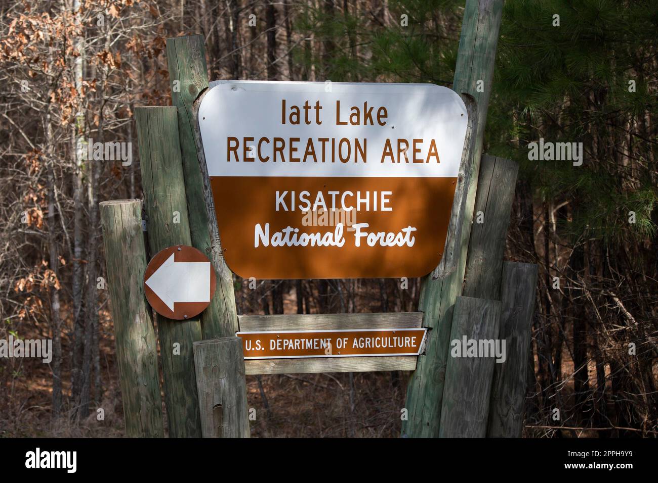 LAKE IATT RECREATIONAL AREA SIGN, LAKE IATT RECREATIONAL AREA