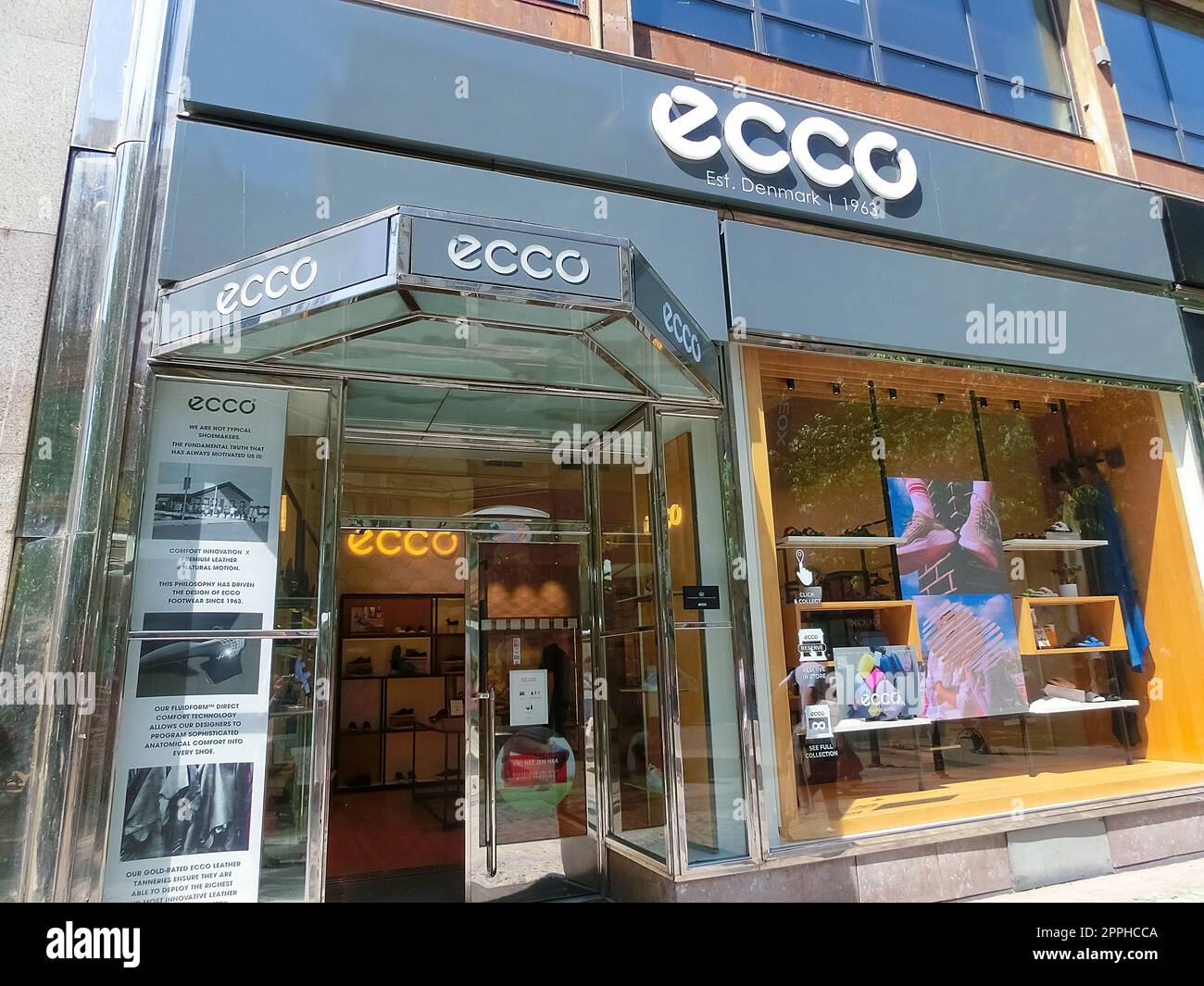Ecco shoe store in Prague, Czech republic Stock Photo - Alamy