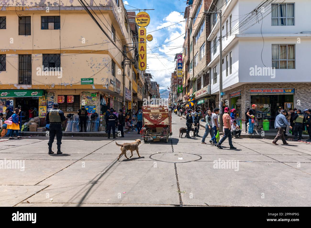 Peru huaraz landscape road hi-res stock photography and images - Alamy