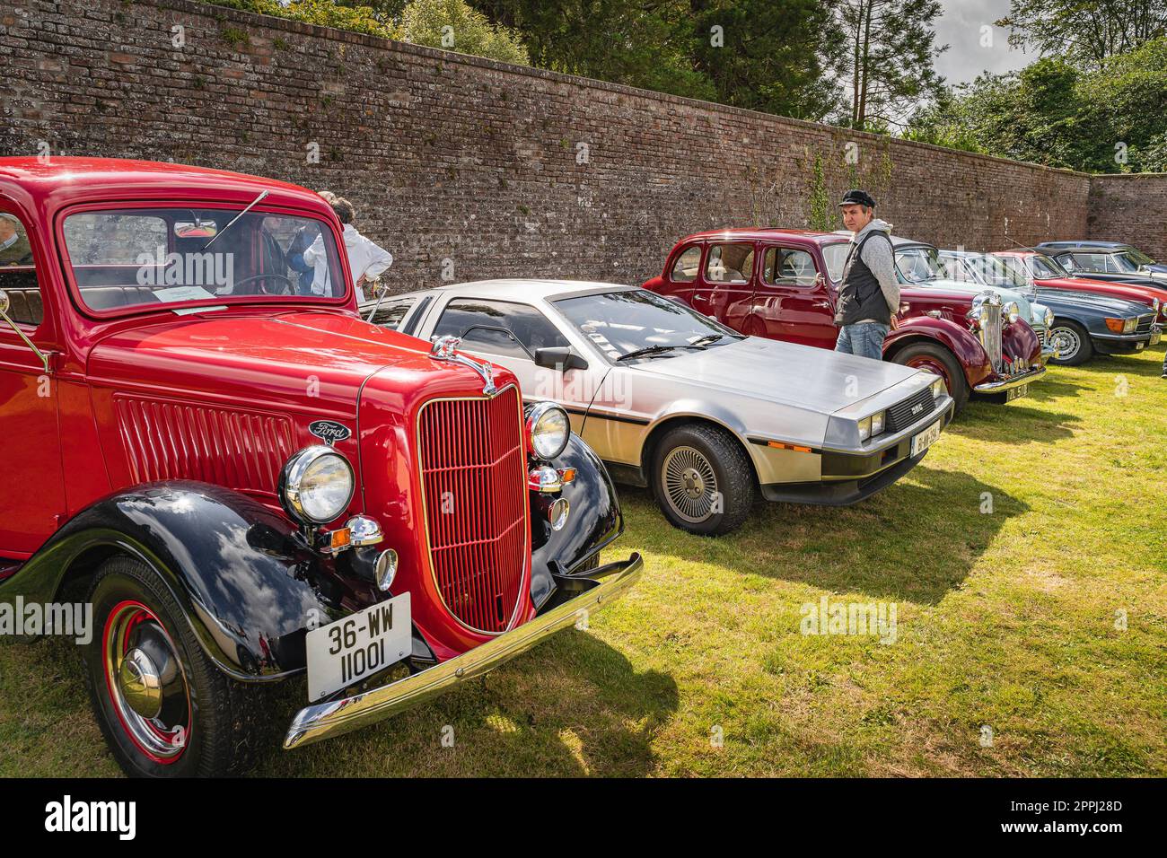 Vintage Car Club in Powerscourt, Delorean, MG and Ford on the show