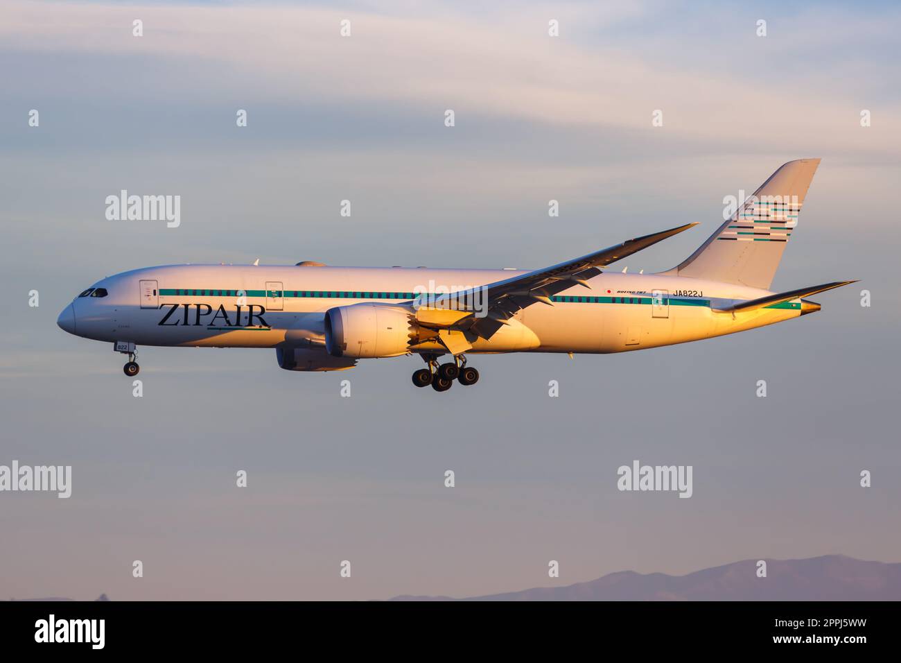 zipair-boeing-787-8-dreamliner