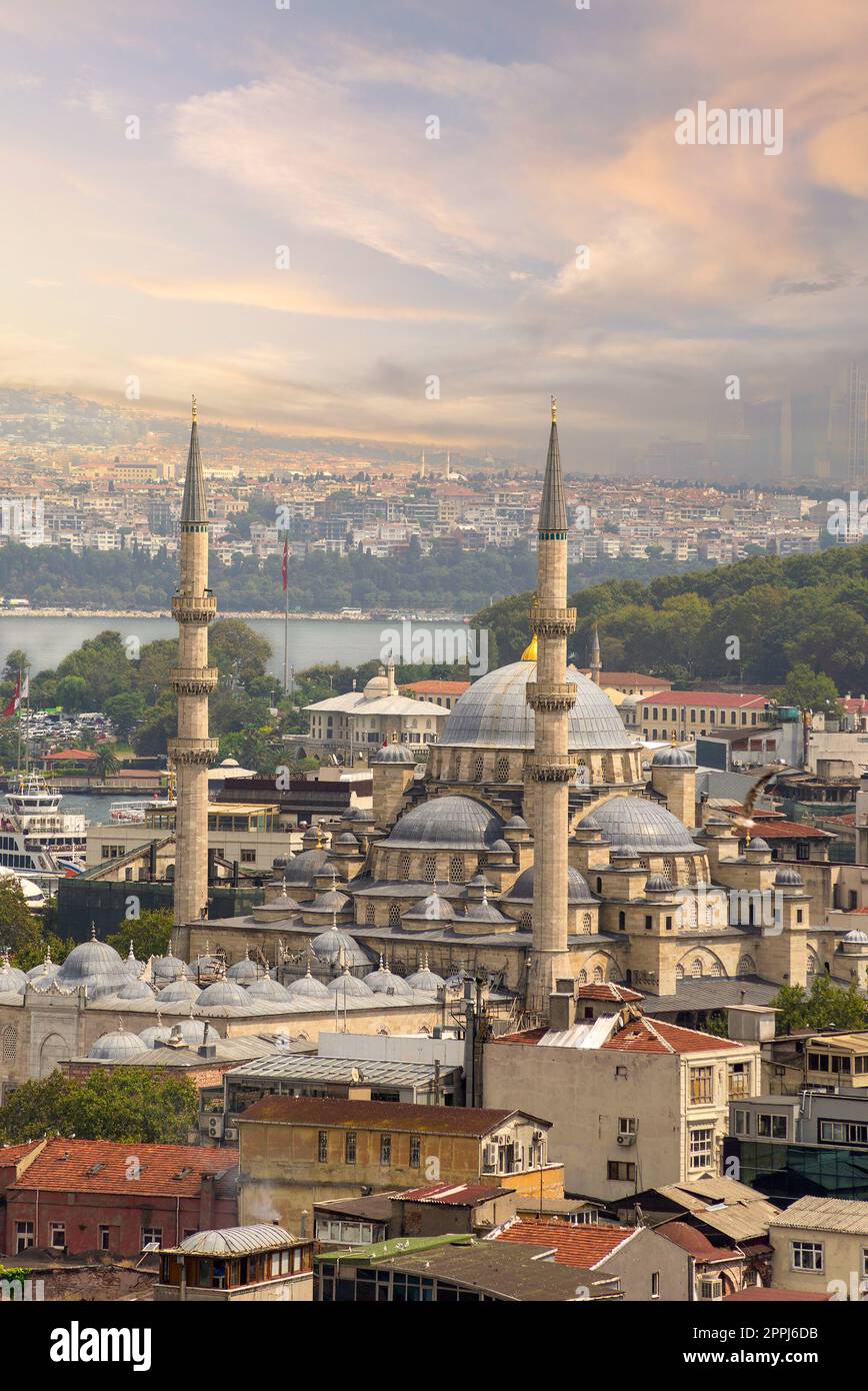 Ariel view of Rustem Pasha Mosque, from Suleymaniye Mosque, Istanbul, Turkey Stock Photo