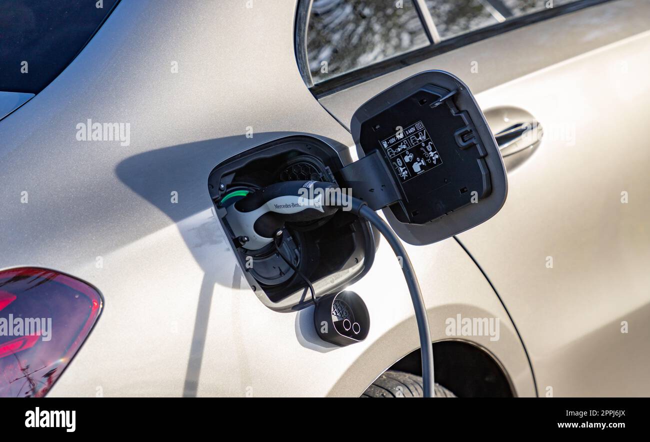 MercedesBenz Electric Car Charging Stock Photo Alamy