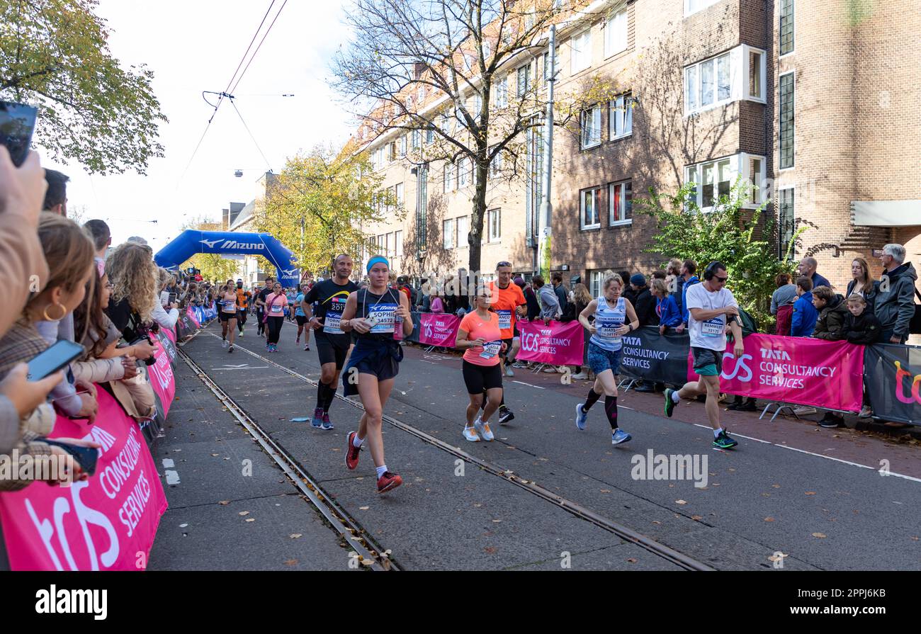 Amsterdam Marathon Start Stock Photo Alamy