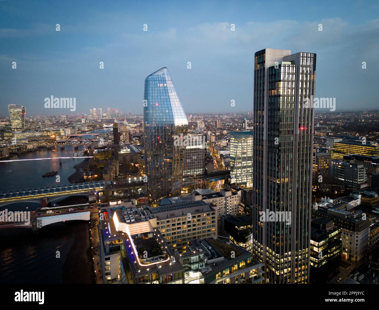 London in the evening - beautiful aerial view at sunset - LONDON, UK - DECEMBER 20, 2022 Stock Photo