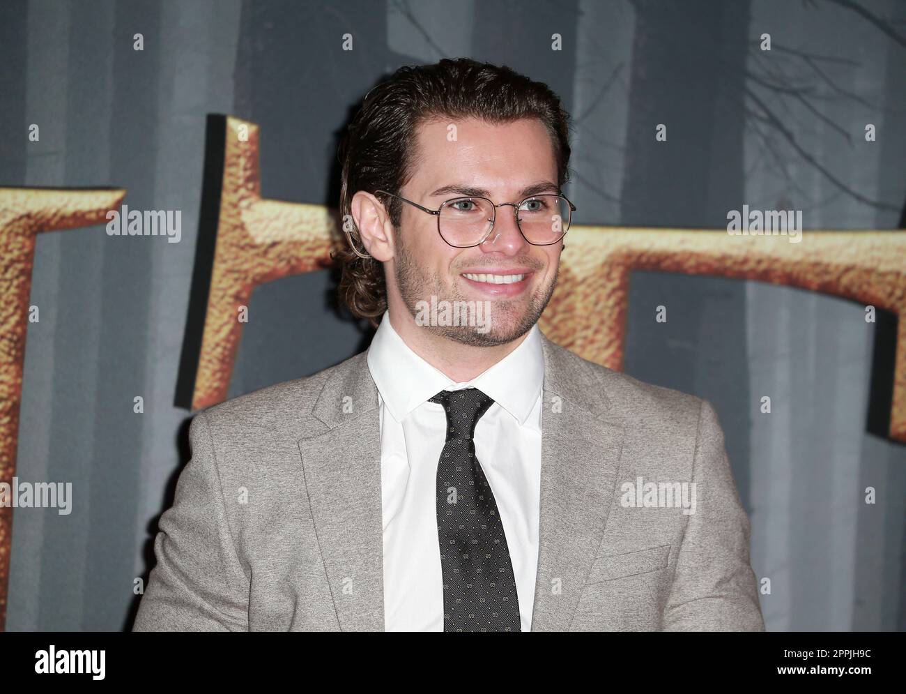 London, UK. 24th Feb, 2022. Joe Garratt attends the 'Outlander' Season 6 premiere at The Royal Festival Hall in London. (Photo by Fred Duval/SOPA Images/Sipa USA) Credit: Sipa USA/Alamy Live News Stock Photo