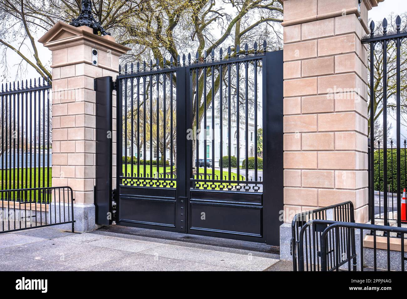 White House front gate fence view, entrance to US President office Stock Photo