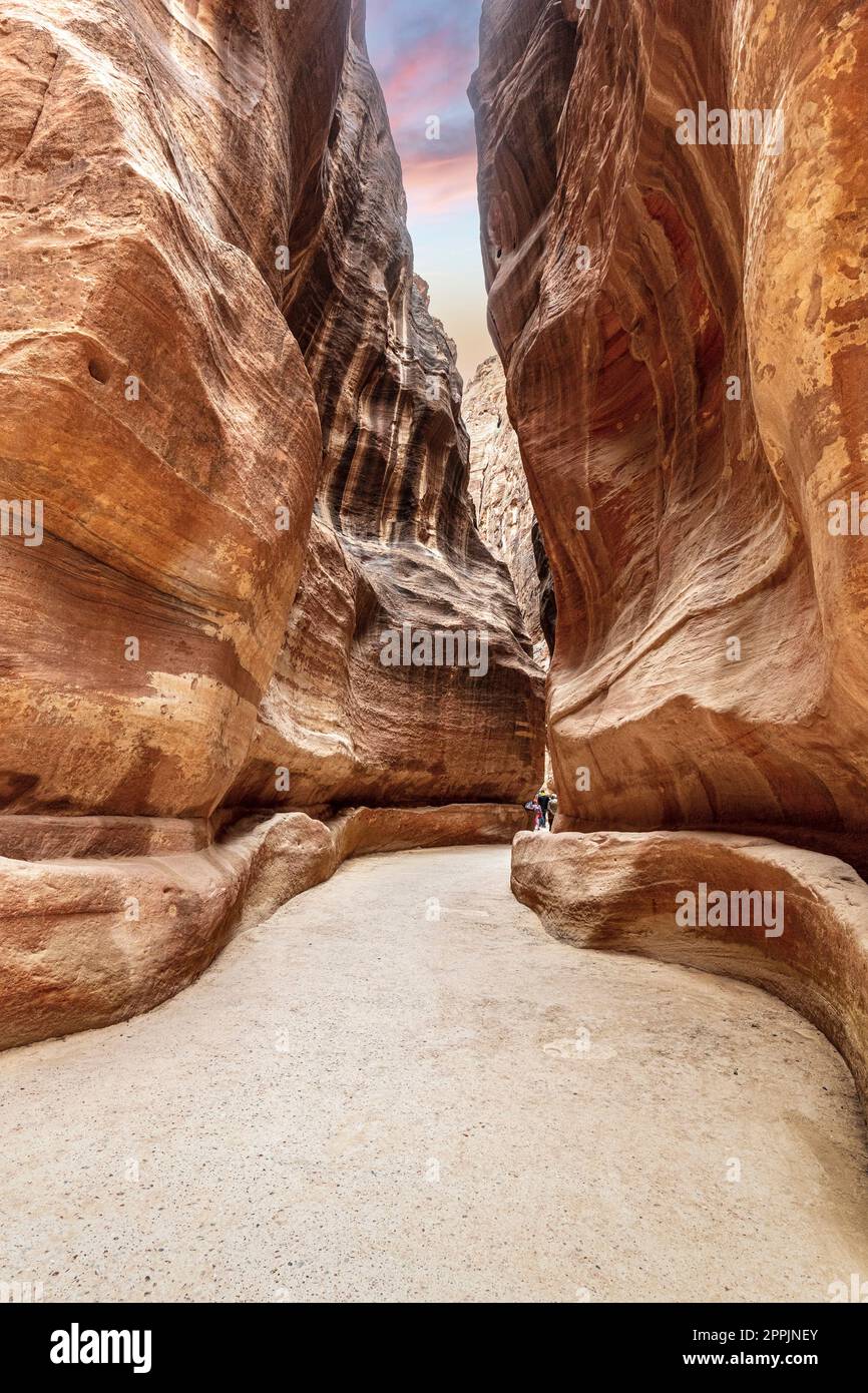 path that leads to the treasury of Petra between the canyons. Stock Photo