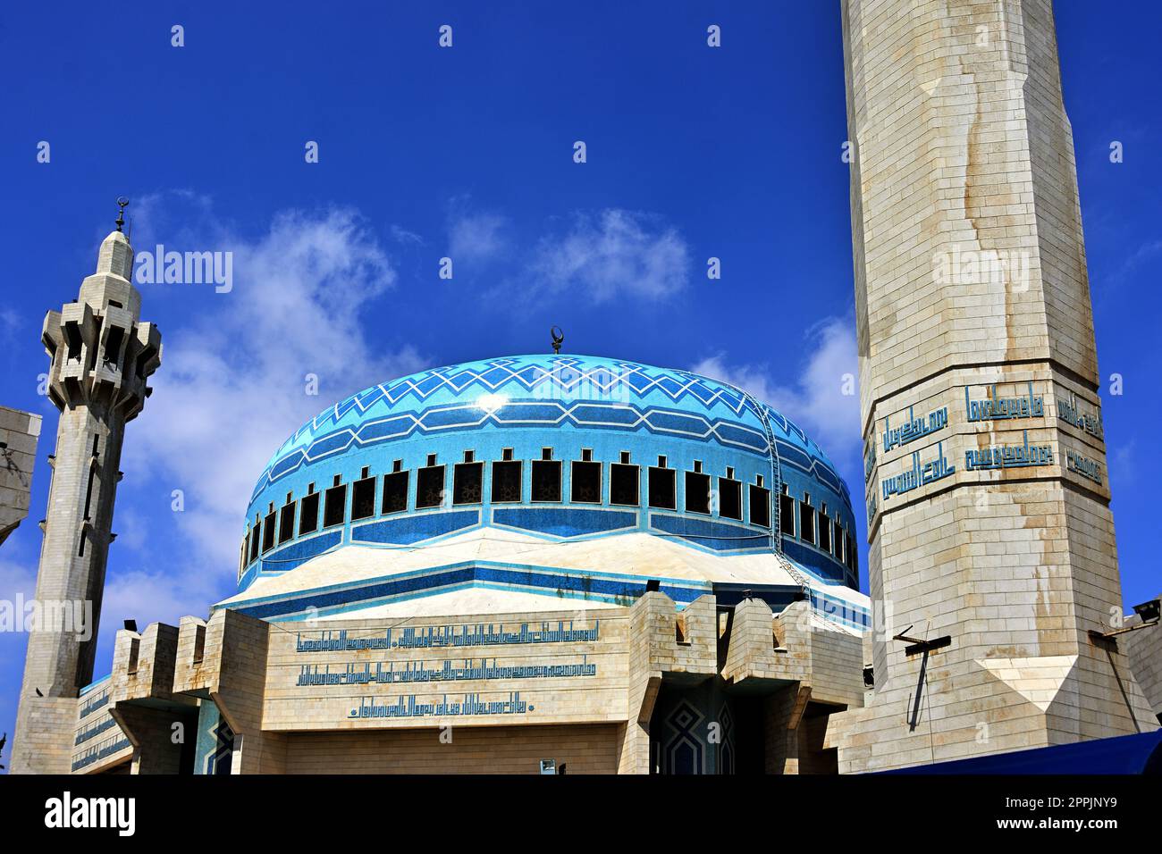 King Abdullah I mosque in Amman, Jordan.  also known as the blue mosque was built between 1982 and 1989 in Amman, Jordan, الأردن,  Hashemite Kingdom Stock Photo