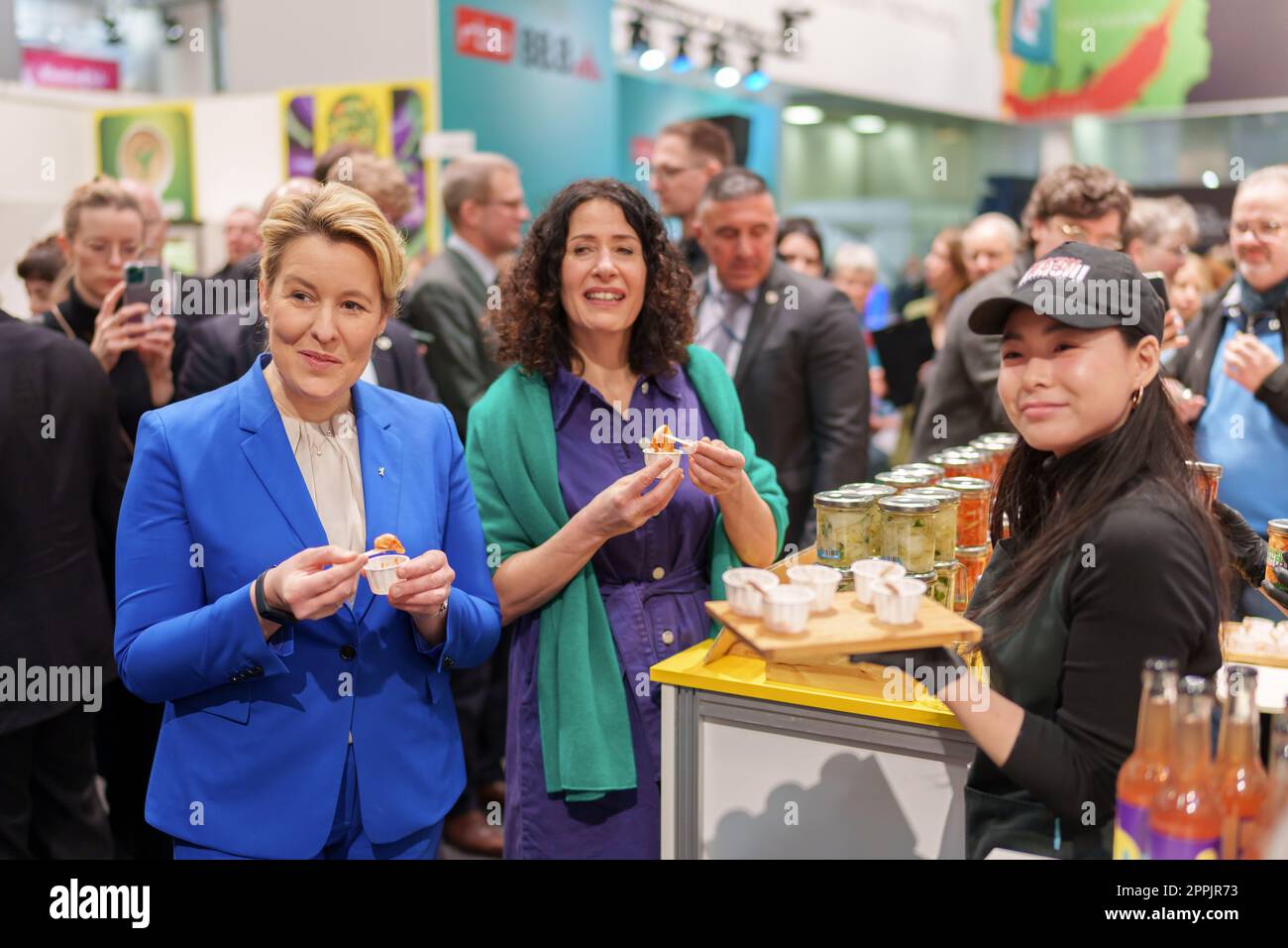 Franziska Giffey, Governing Mayor of Berlin, Bettina Jarasch, Senator for the Environment, Mobility, Consumer and Climate Protection,    at the opening tour in Berlin Hall 22a of the International Green Week in Berlin 2023. Stock Photo