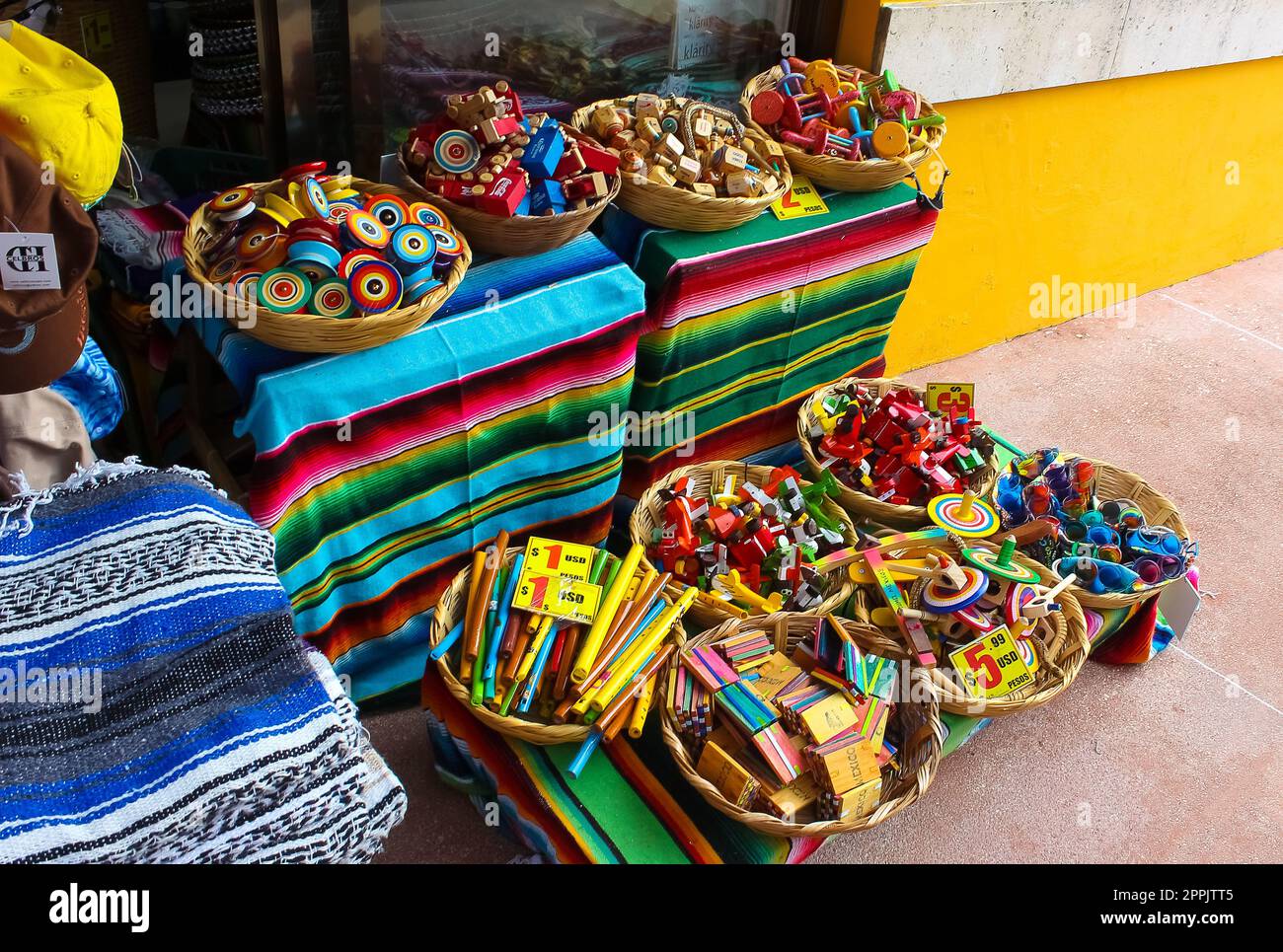 Ceramic products on the tray street vendor Mexico Stock Photo Alamy