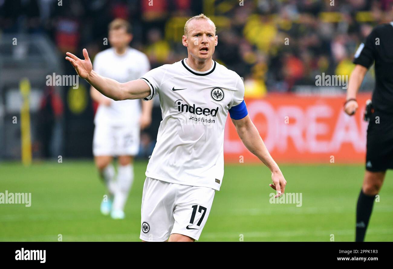 Bundesliga, Signal Iduna Park Dortmund: Borussia Dortmund vs Eintracht Frankfurt; Sebastian Rode (SGE) Stock Photo