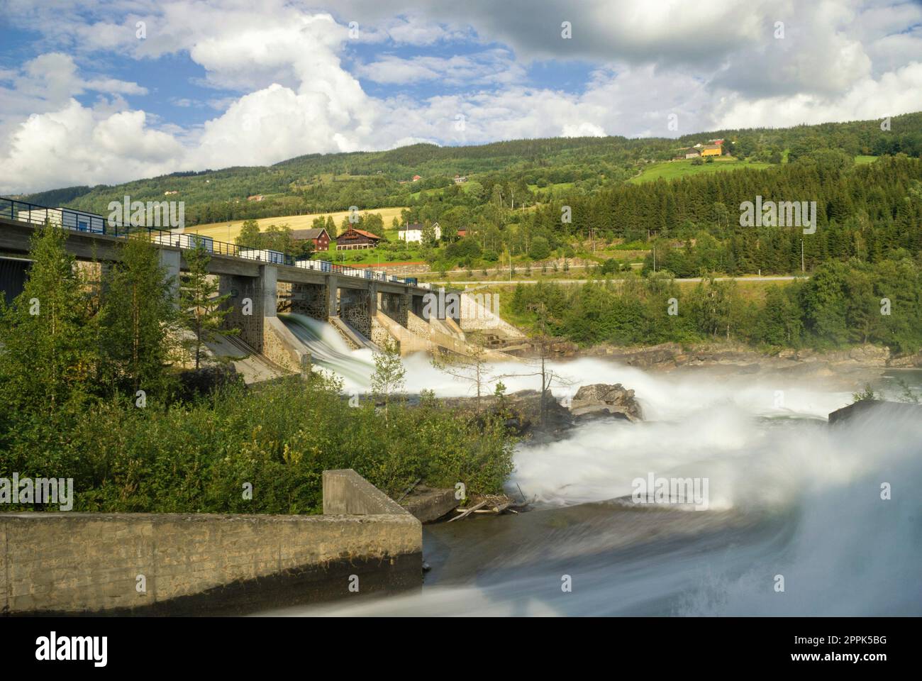 Hunderfossen dam in the Lagen river near Lillehammer Stock Photo