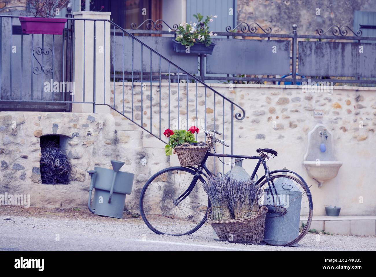Old bicycle in france hi-res stock photography and images - Alamy
