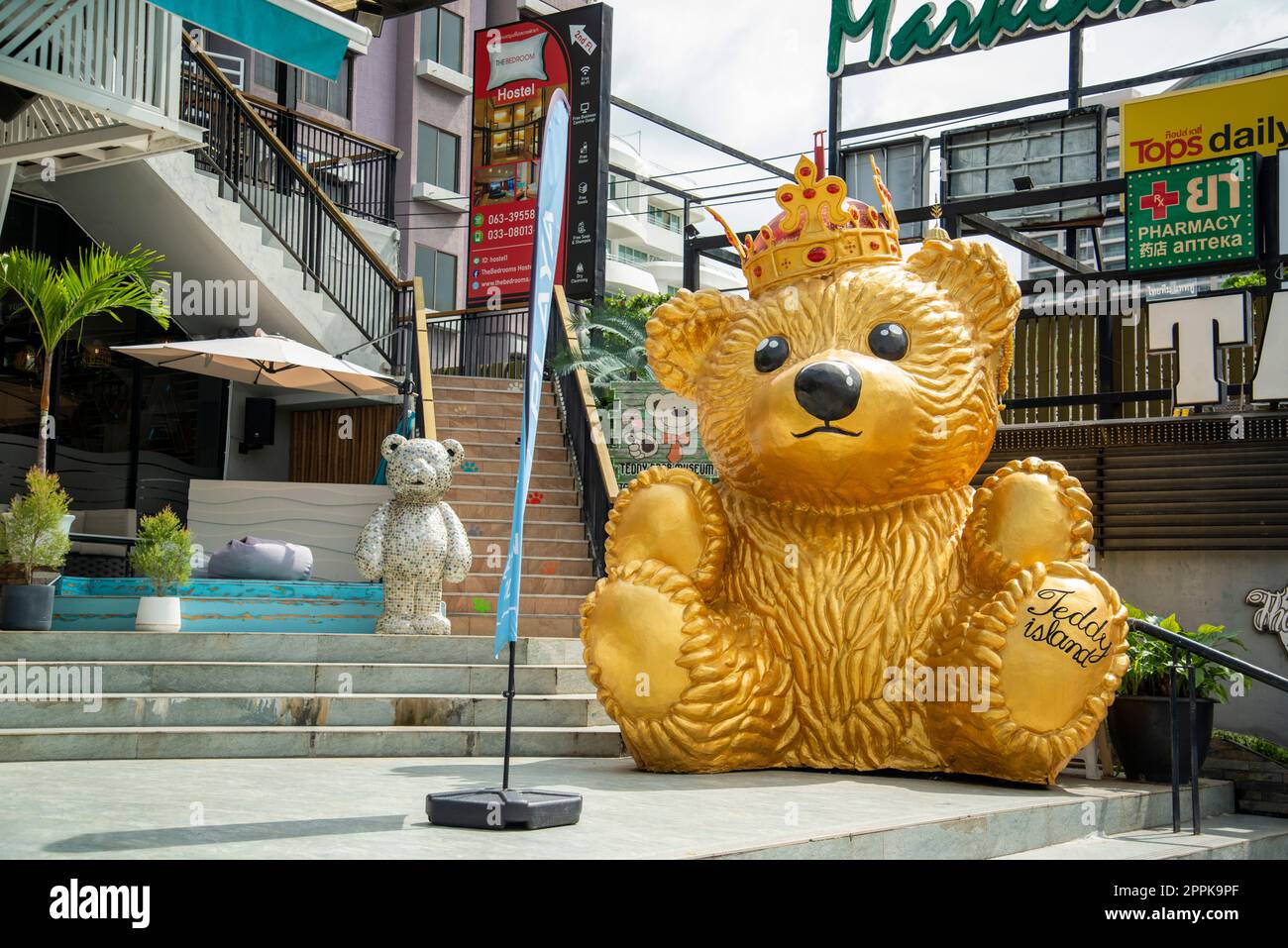 219 The Teddy Bear Museum Stock Photos, High-Res Pictures, and Images -  Getty Images