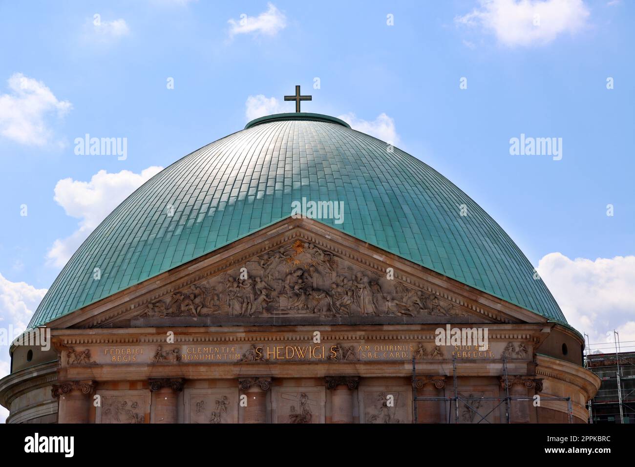 rÃ¶misch-katholische St.-Hedwigs-Kathedrale am Bebelplatz Stock Photo
