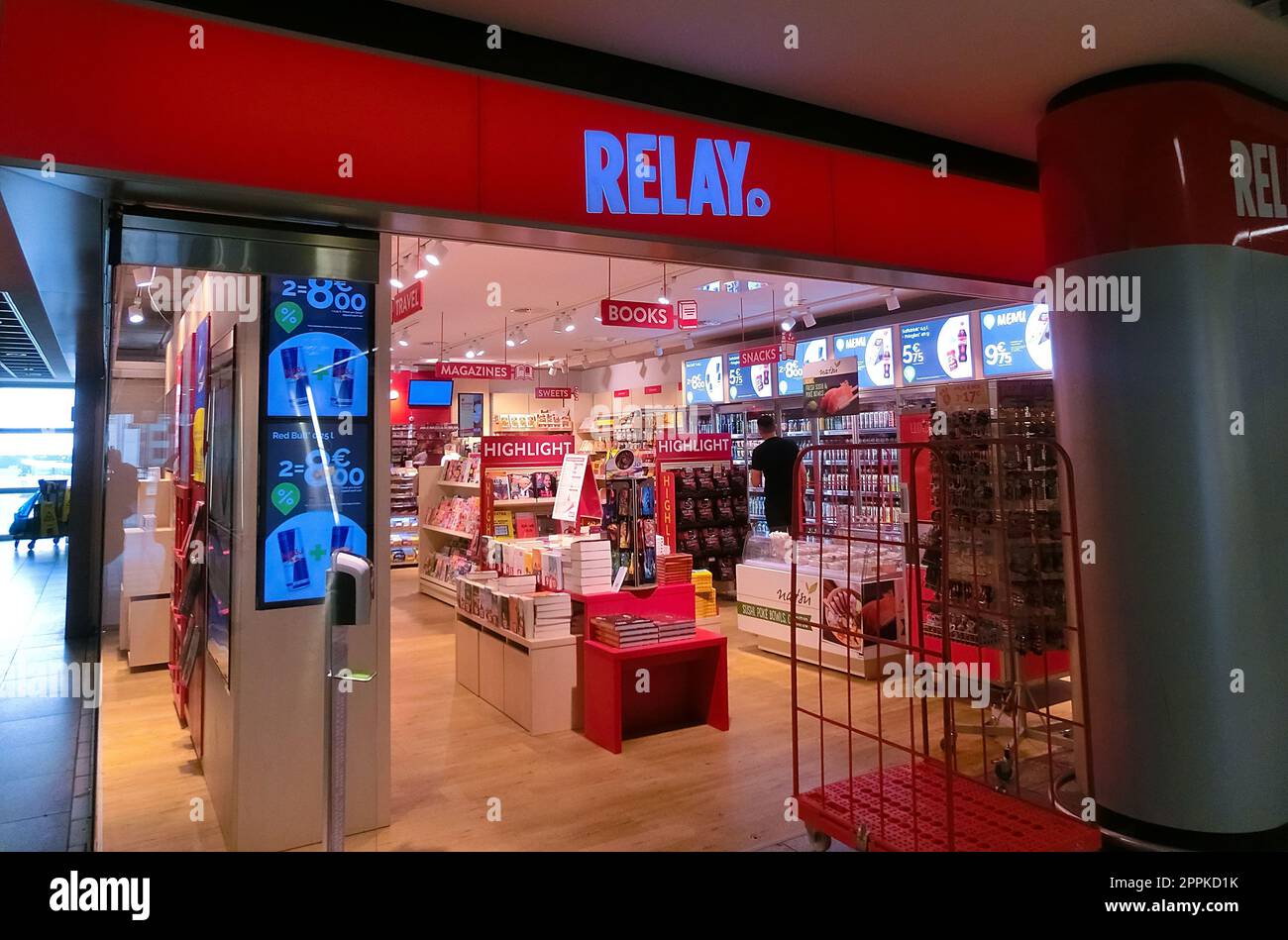 Relay store in Isenburg-Zentrum, Neu-Isenburg, Germany Stock Photo