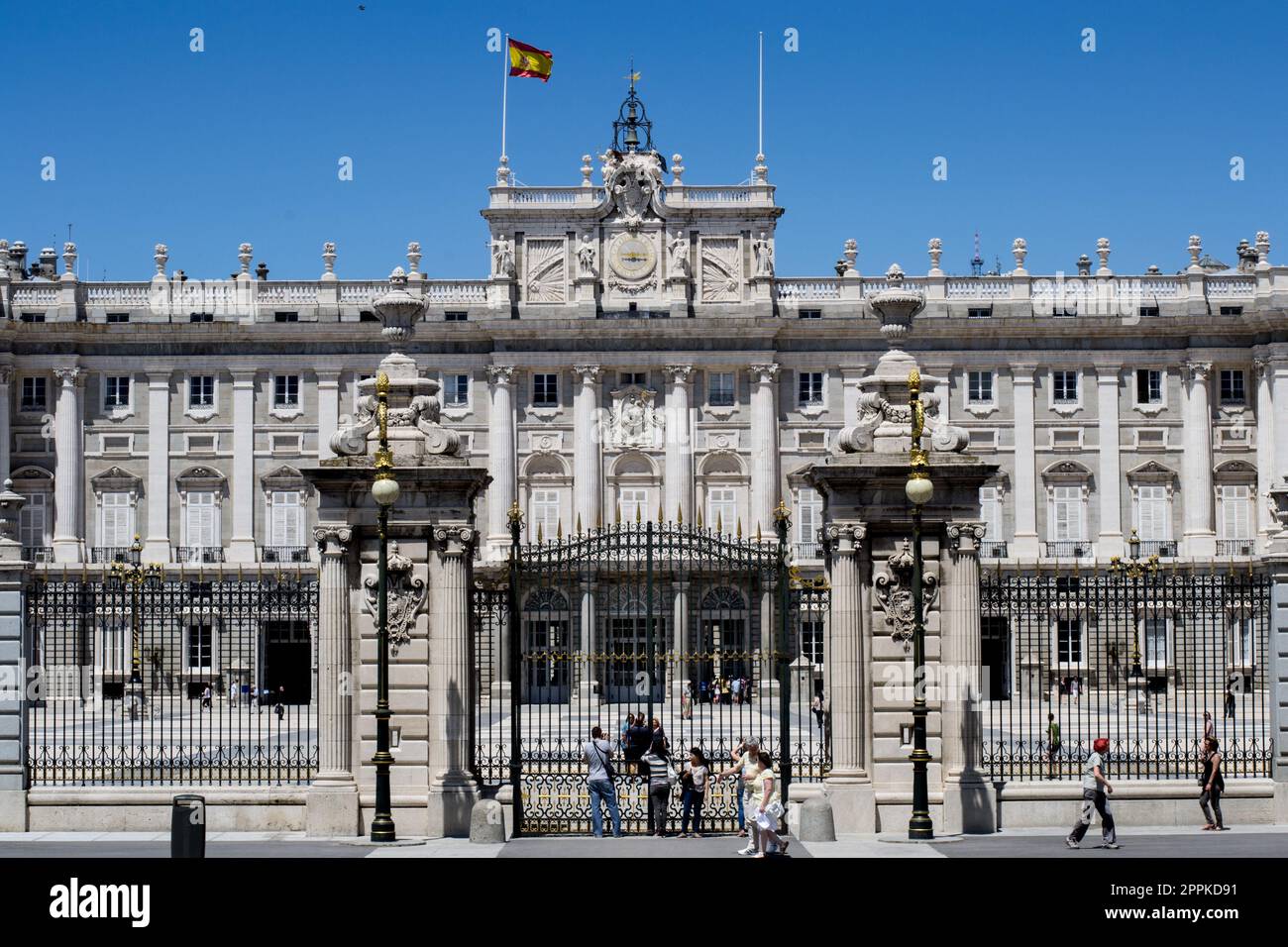 Royal palace of madrid hi-res stock photography and images - Alamy
