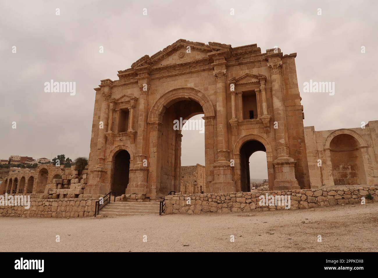 The arch of Hadrian, entrance gate to the ancient site of Gerasa ...