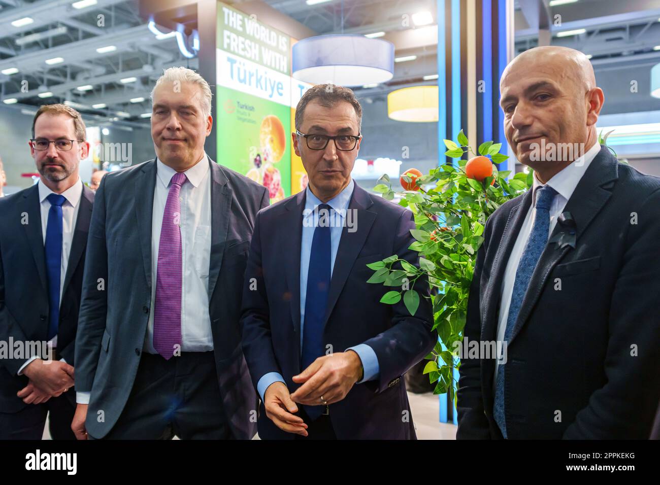 2023 tour hires stock photography and images Alamy