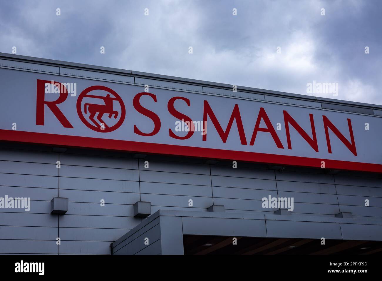 The employee app for ROSSMANN