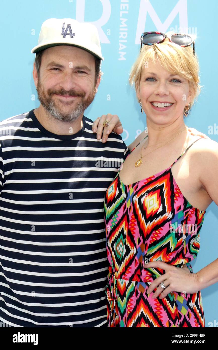 Charlie Day, Mary Elizabeth Ellis – Stock Editorial Photo © s_bukley  #62701589