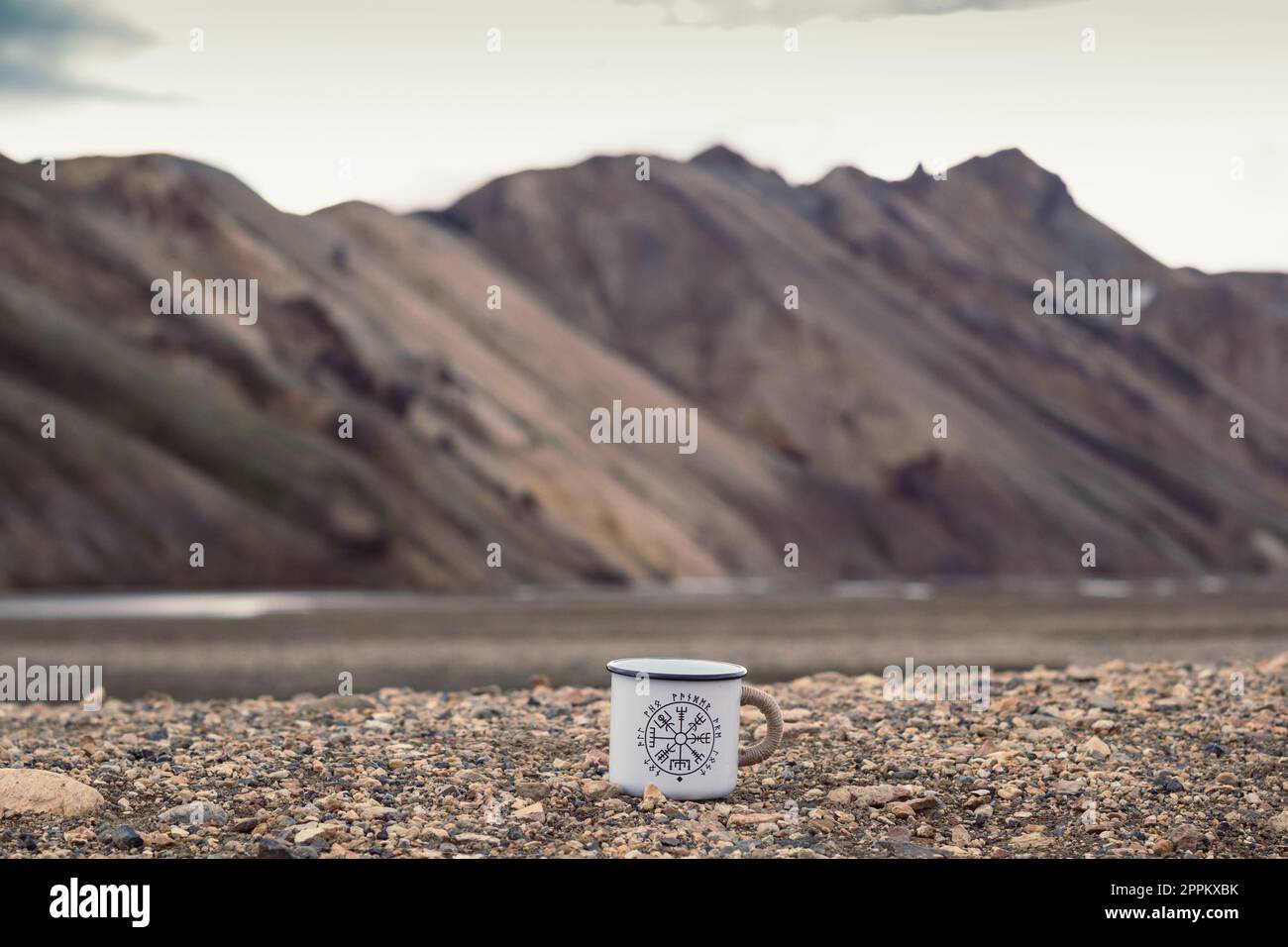 Rocky ground background hi-res stock photography and images - Alamy