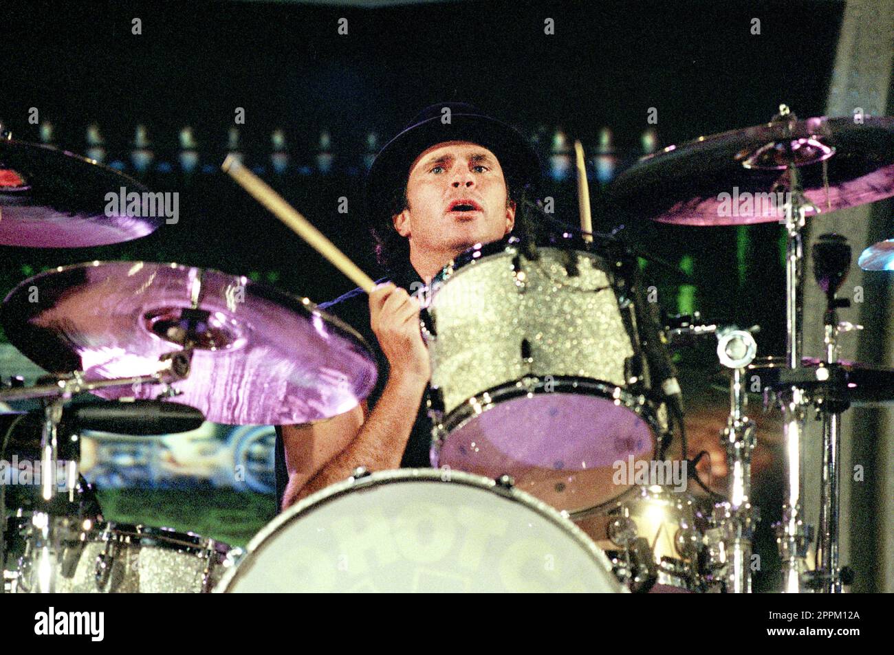 Verona Italy 1999-04-09: The Red Hot Chili Peppers band at the Festivalbar at the Arena , the drummer Chad Smith during the show Stock Photo