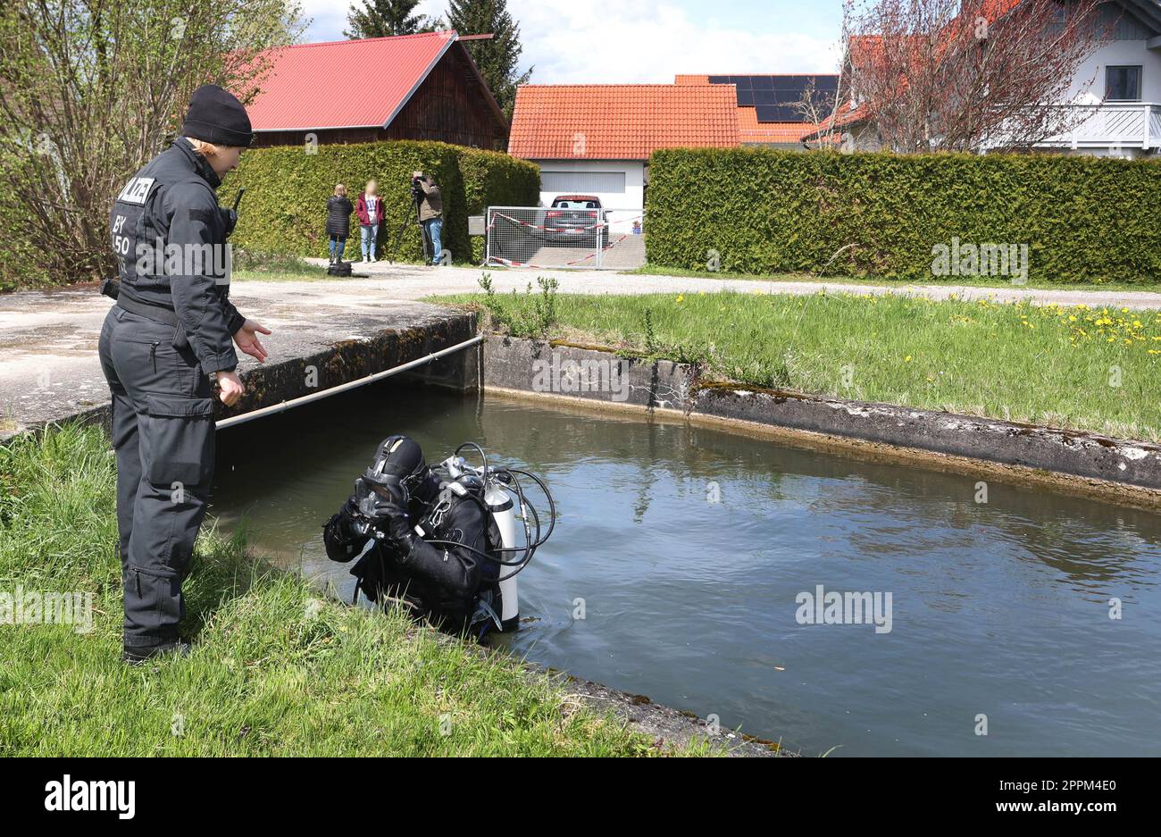Altenstadt An Der Iller, Germany. 24th Apr, 2023. A police diver rises