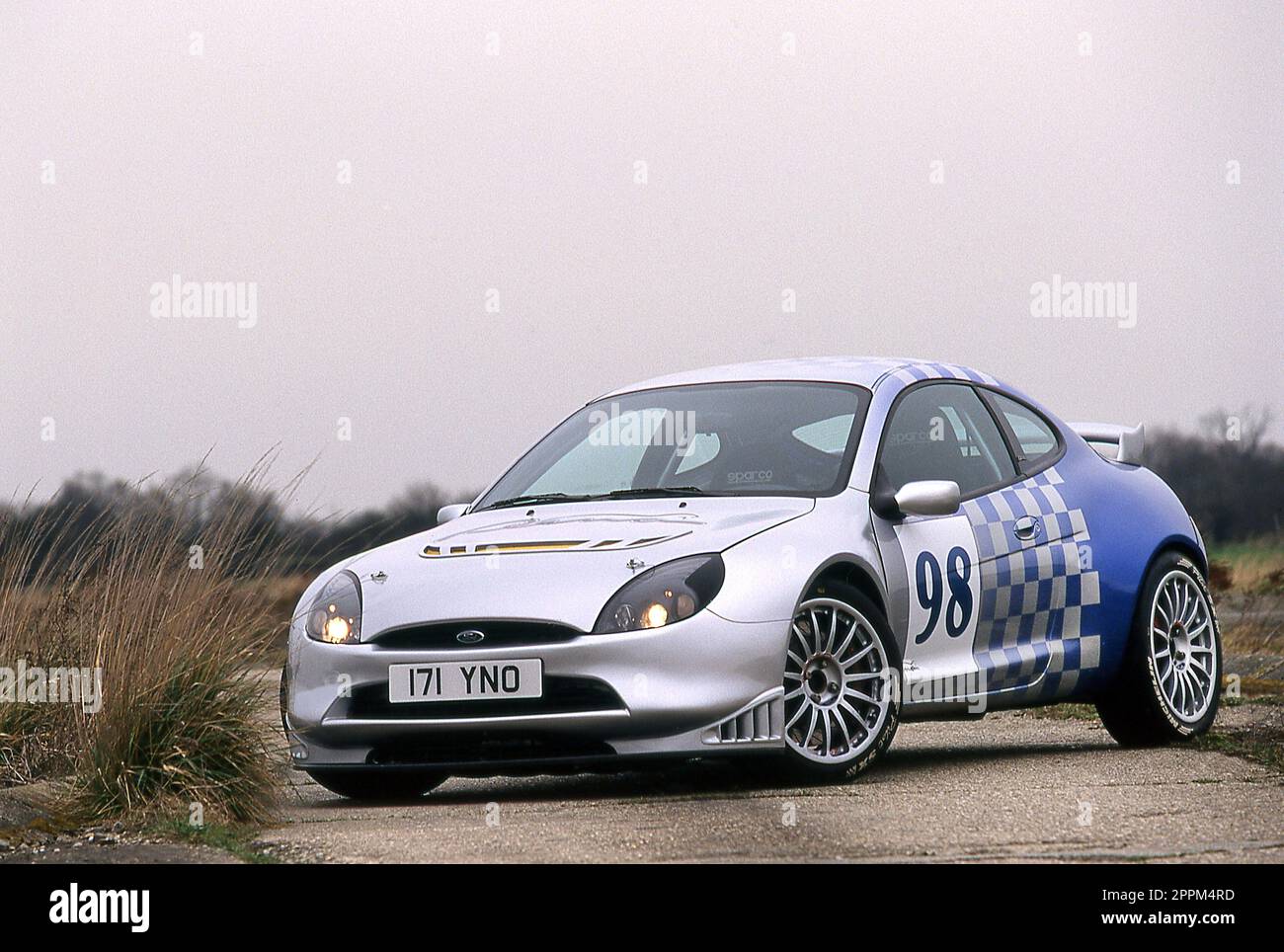 Accumulatie slank weefgetouw 1997 Ford Puma Rally car Stock Photo - Alamy