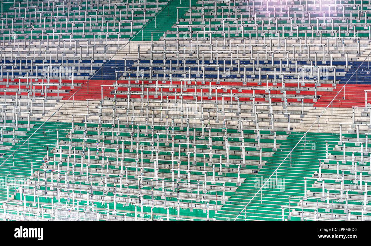 Empty football stadium hi-res stock photography and images - Alamy