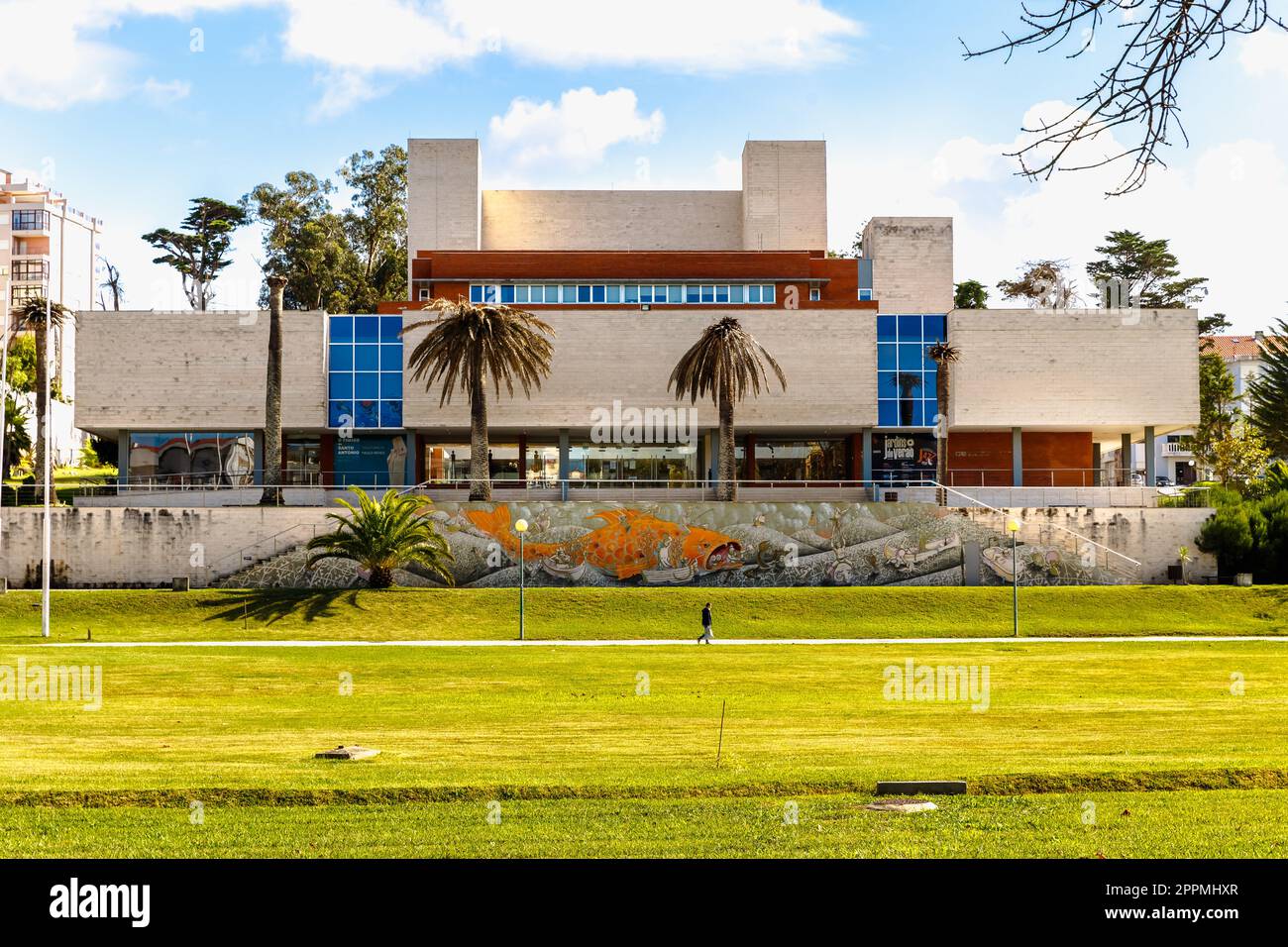 Exterior View Of The CAE Arts And Entertainment Center Figueira Da Foz exterior-view-of-the-cae-arts-and-entertainment-center-figueira-da-foz