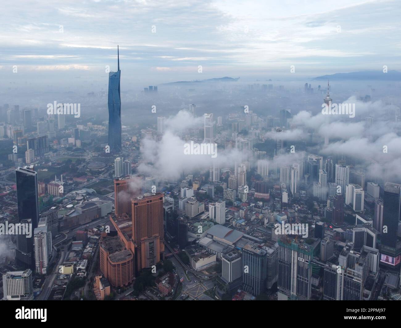 Cloud cover aerial hi-res stock photography and images - Alamy