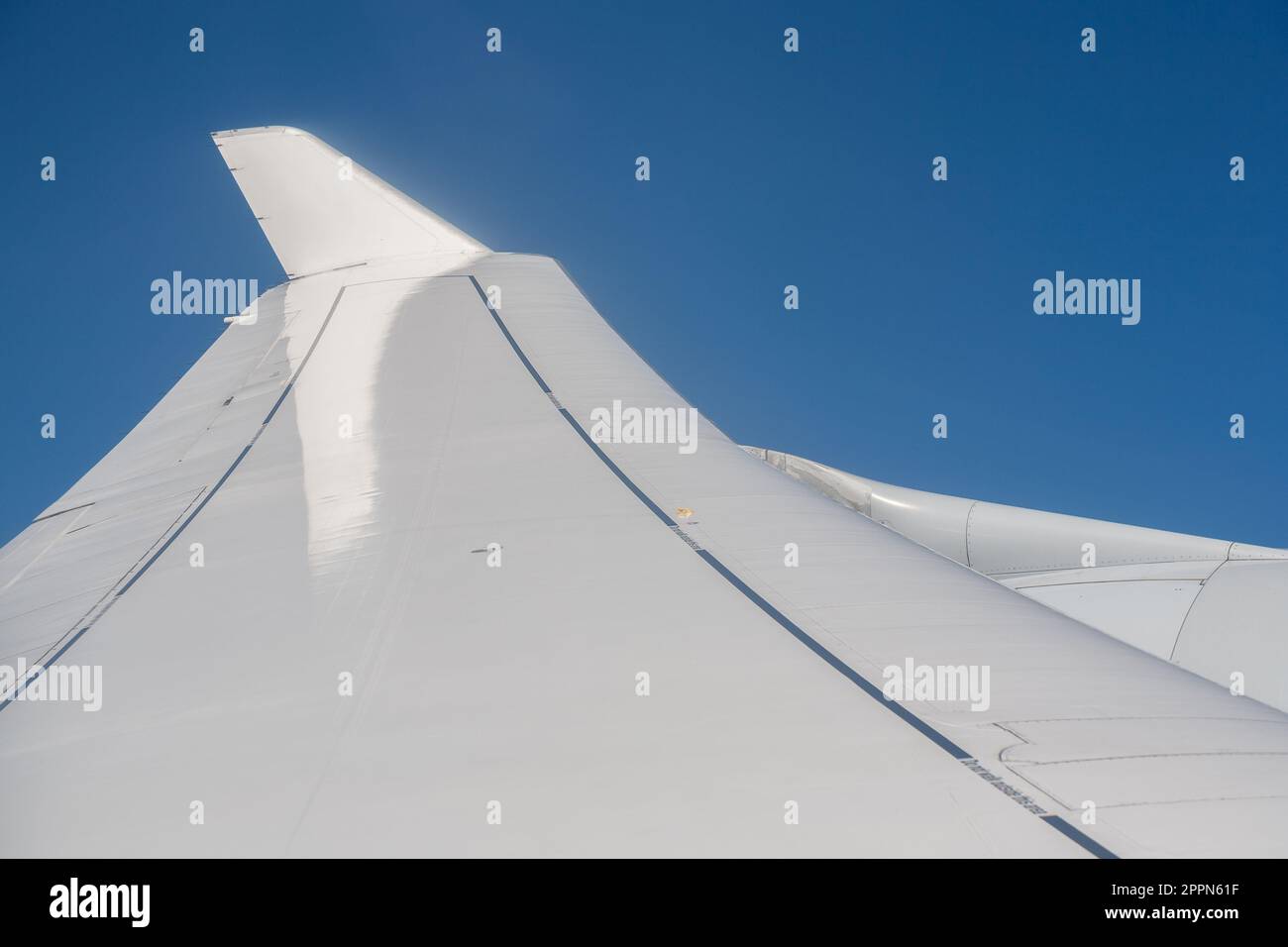 Jet aircraft wing hi-res stock photography and images - Alamy