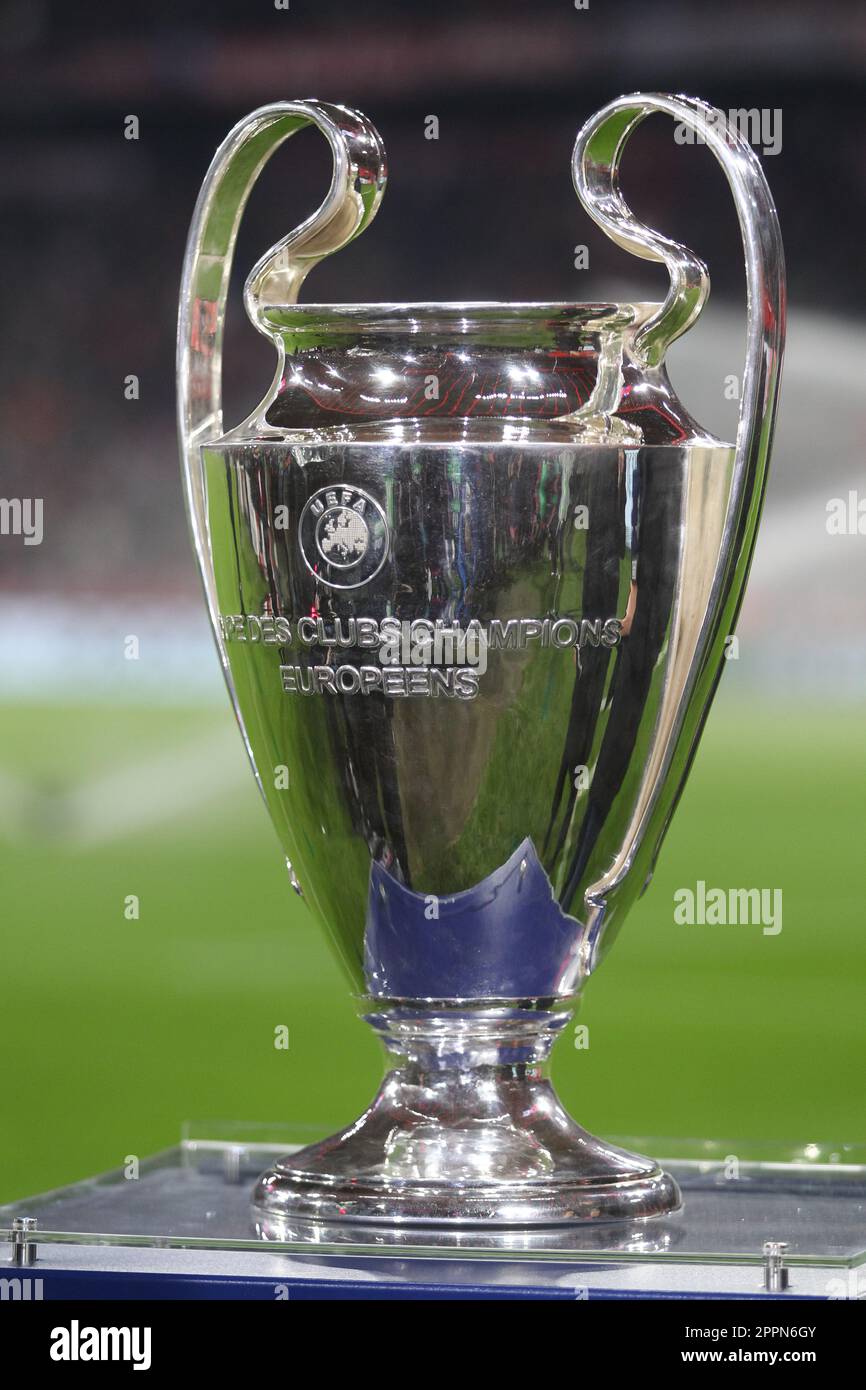 Champions league trophy hi-res stock photography and images - Alamy