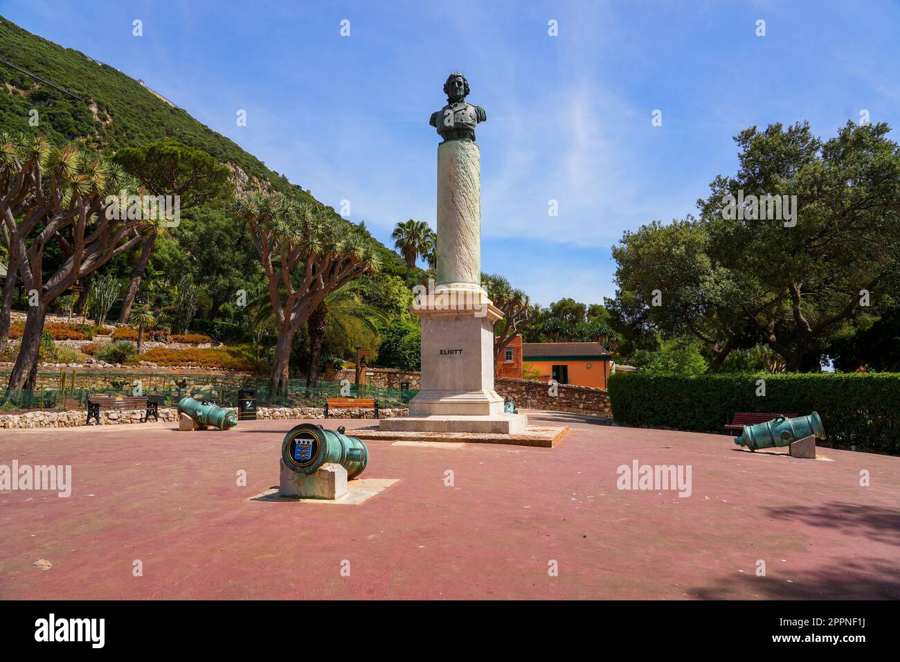 Statue of the bust of Eliott installed on top of a column in the ...
